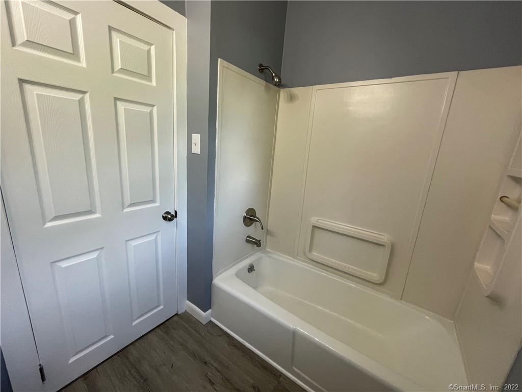 Photo 11 of 477 Main Street, Cromwell, CT