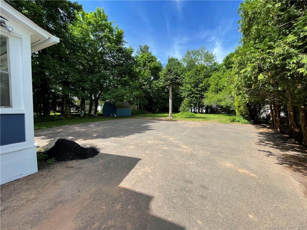 Photo 15 of 477 Main Street, Cromwell, CT