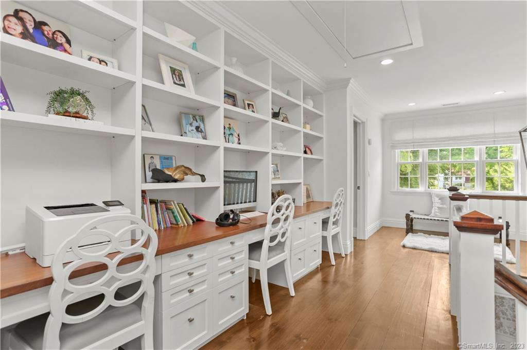 Photo 27 of 141 Norwalk Road, Norwalk, CT