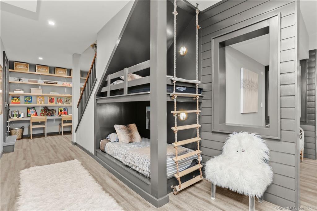 Photo 28 of 141 Norwalk Road, Norwalk, CT