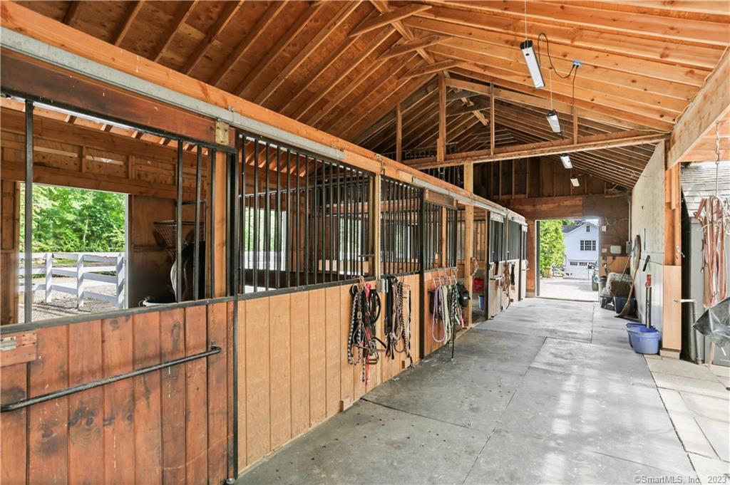 Photo 38 of 141 Norwalk Road, Norwalk, CT