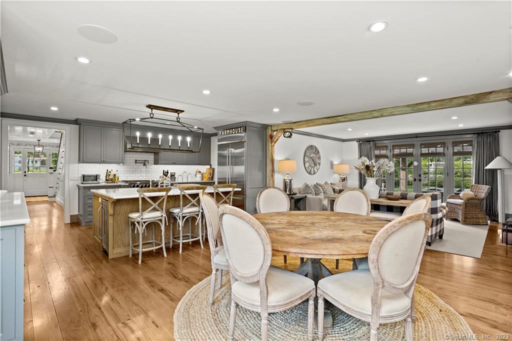 Photo 3 of 141 Norwalk Road, Norwalk, CT