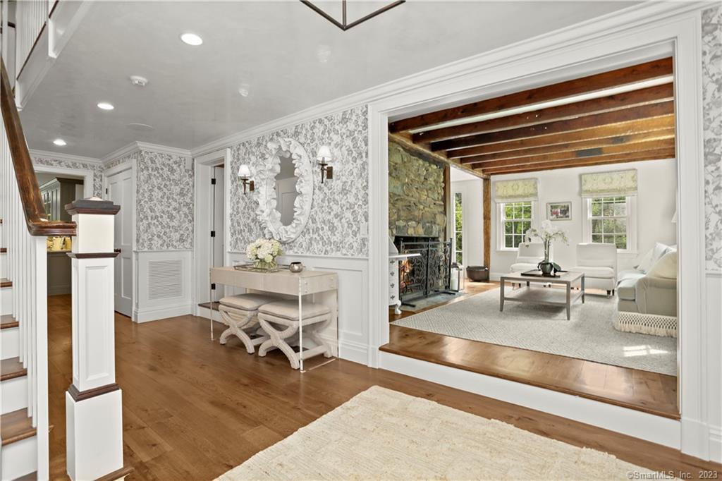 Photo 5 of 141 Norwalk Road, Norwalk, CT