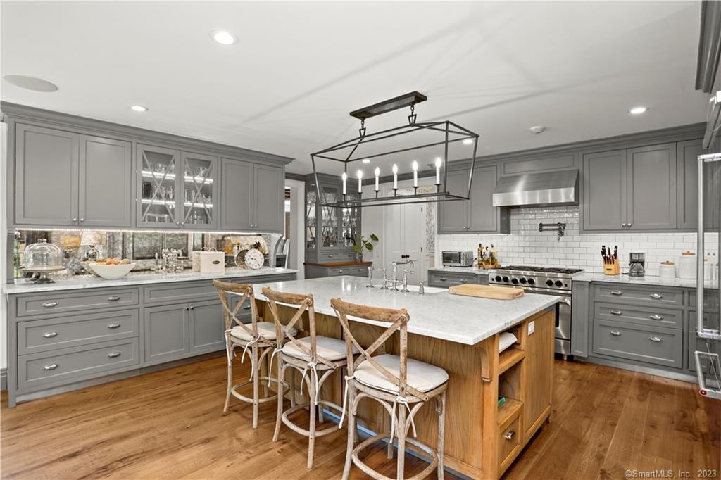 Photo 9 of 141 Norwalk Road, Norwalk, CT