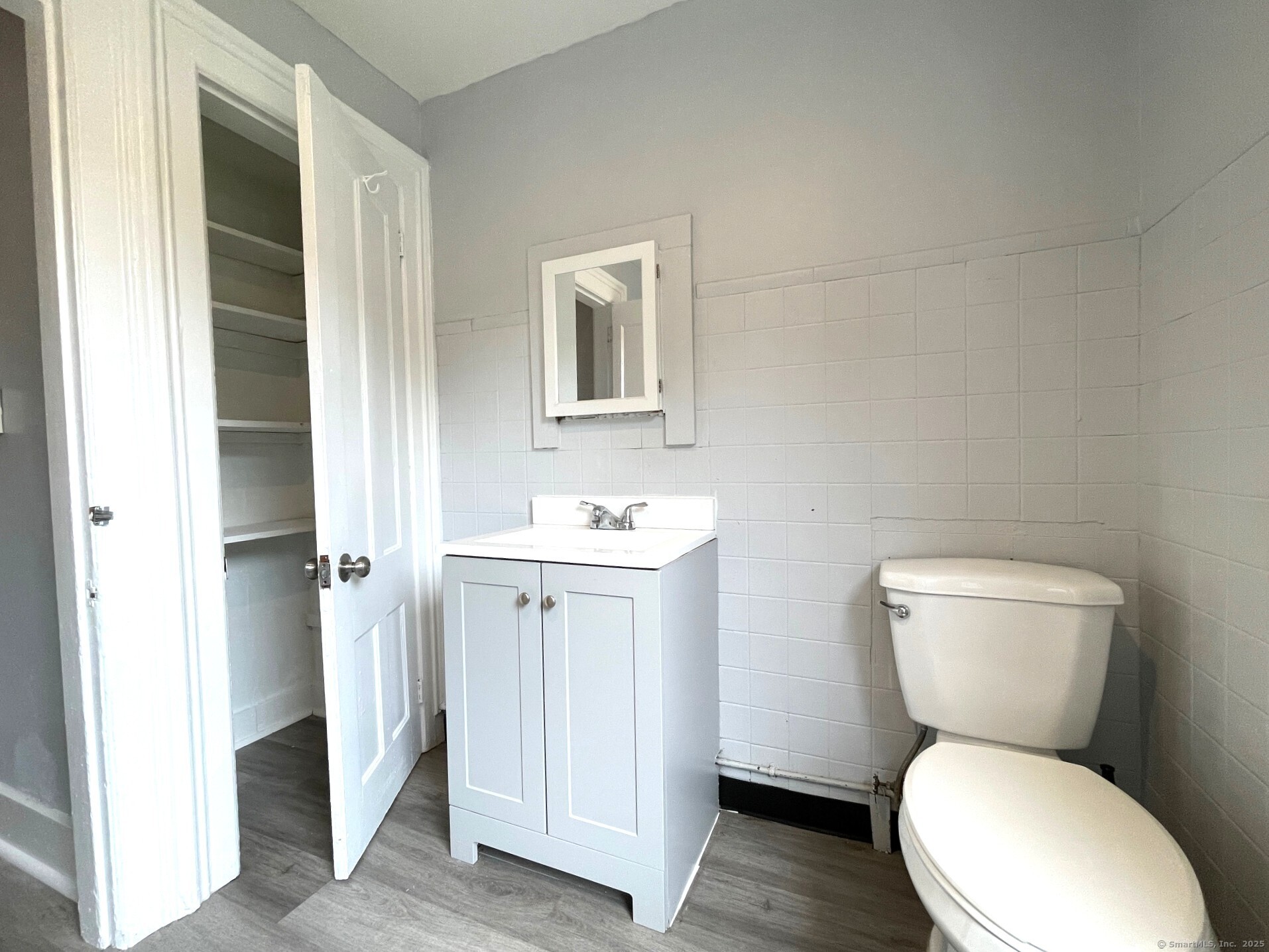 Photo 8 of 303 Lexington Avenue, New Haven, CT