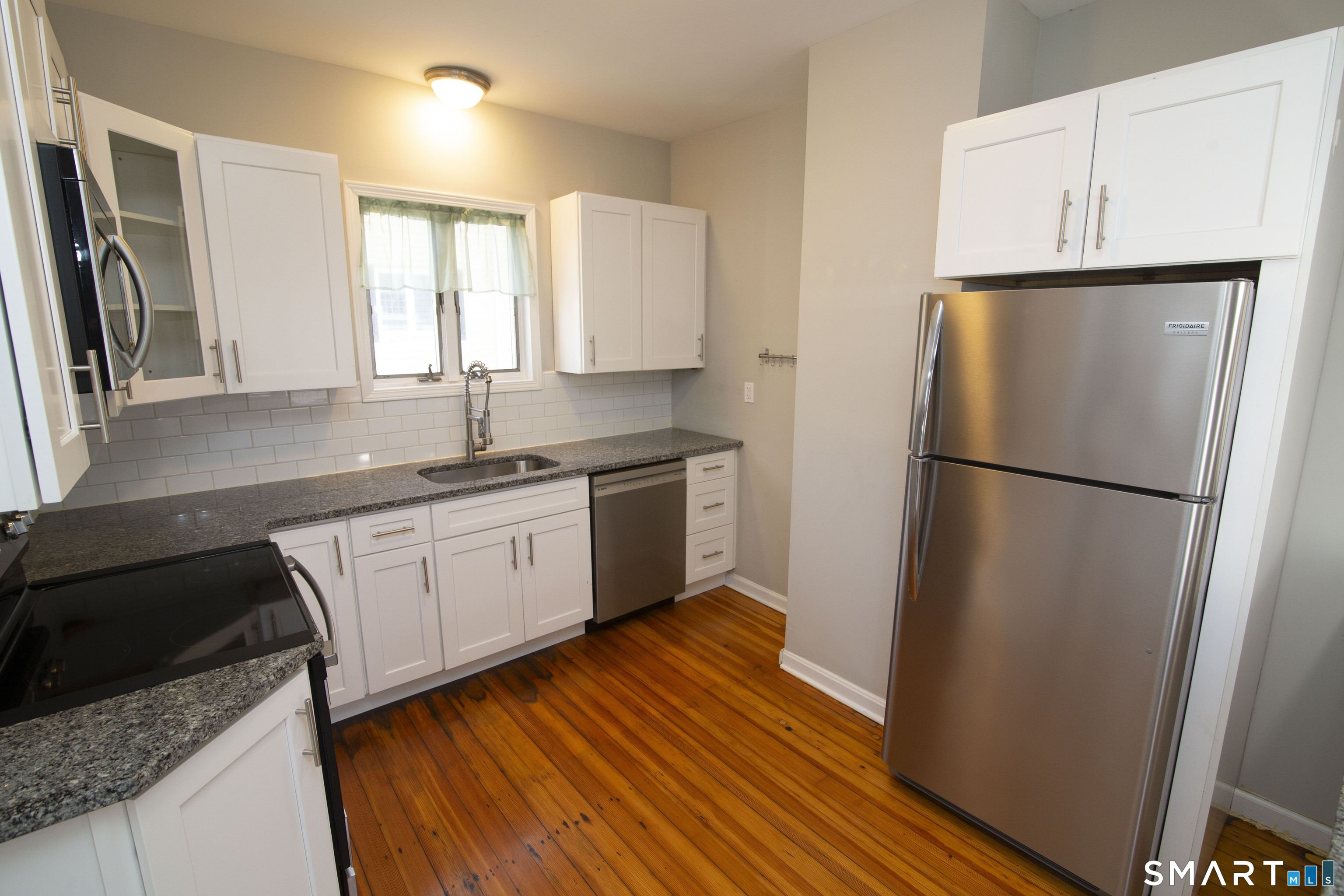 Photo 10 of 53 Gorton Street, New London, CT