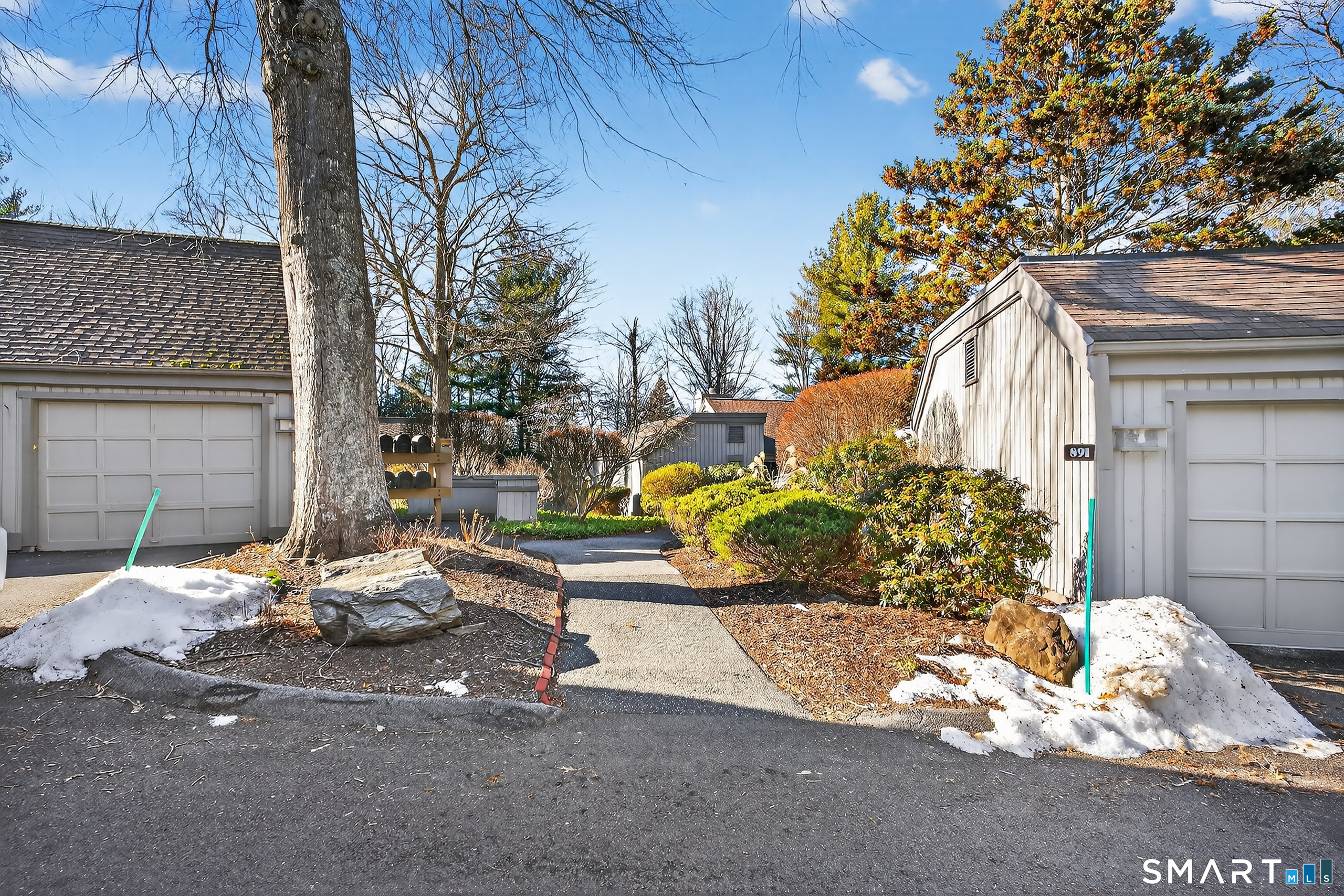 Homes for sale in Southbury, CT | 891 Heritage Vlg #A, Southbury, CT 06488 | MLS# 24148954