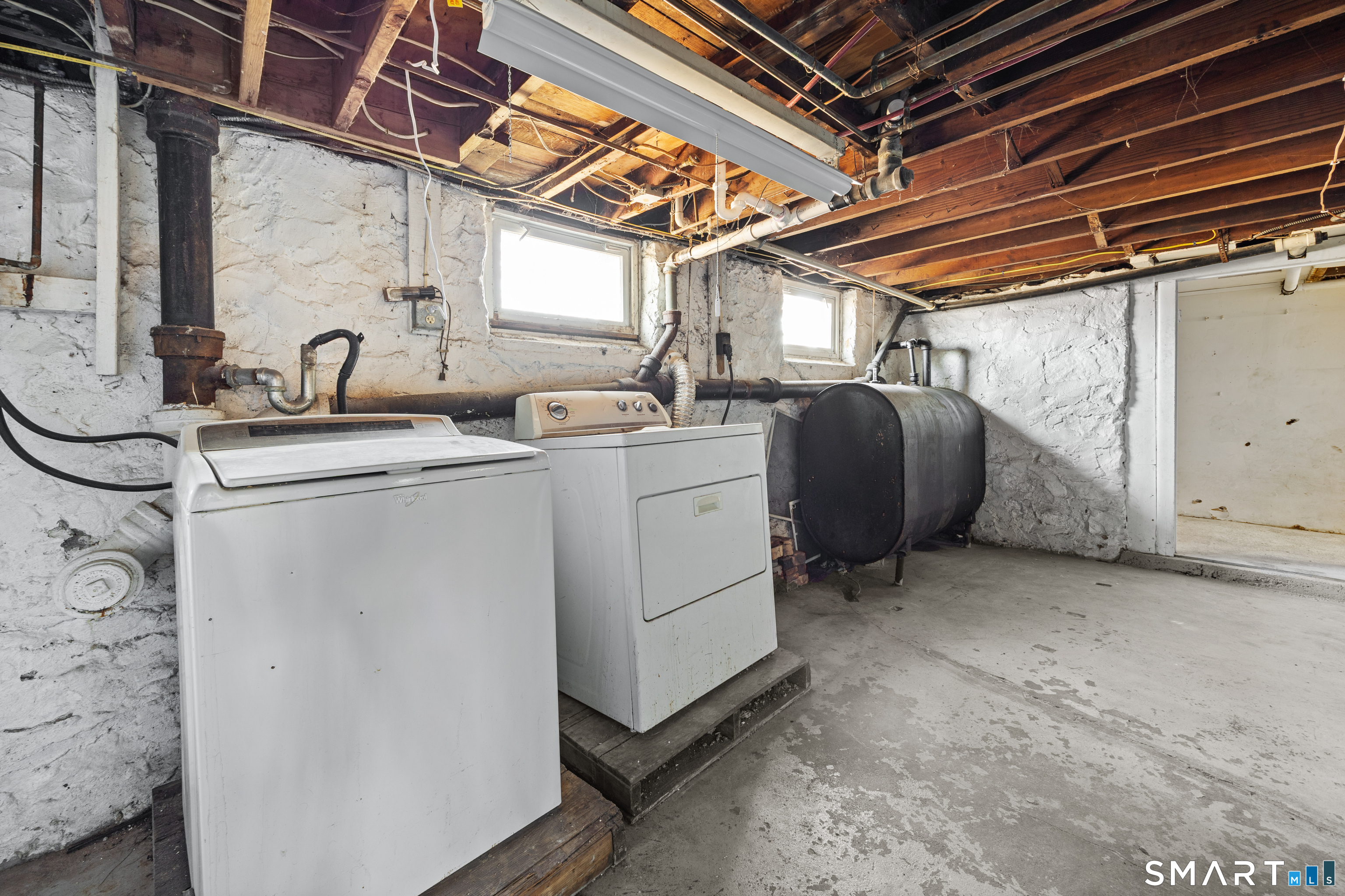 Homes for sale in West Haven, CT | 148 Burwell Rd, West Haven, CT 06516 | MLS# 24148957