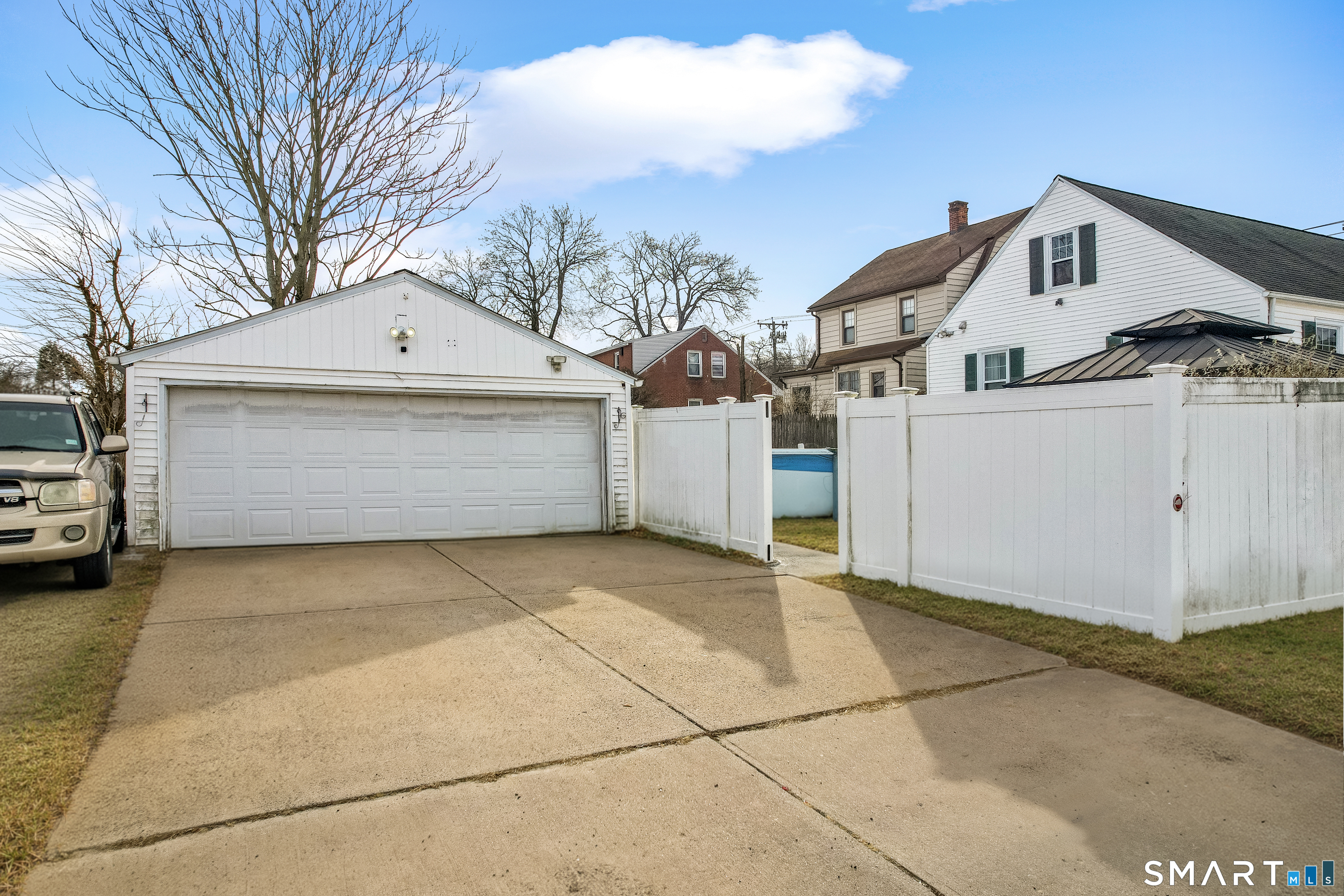 Homes for sale in Waterbury, CT | 441 Highland Ave, Waterbury, CT 06708 | MLS# 24143932