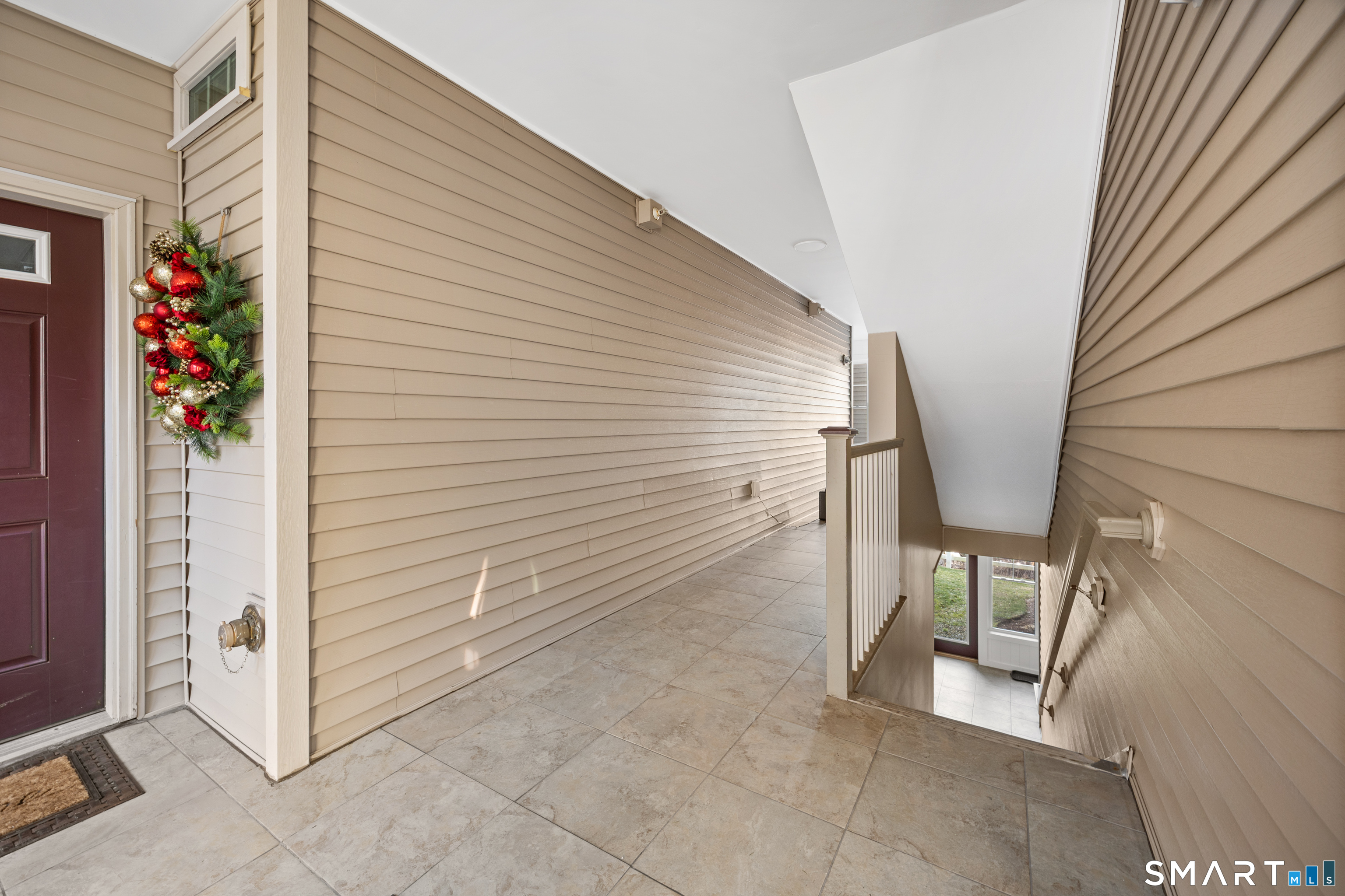 Homes for sale in Berlin, CT | 95 S Ridge Ln #FGL-2, Berlin, CT 06037 | MLS# 24148838