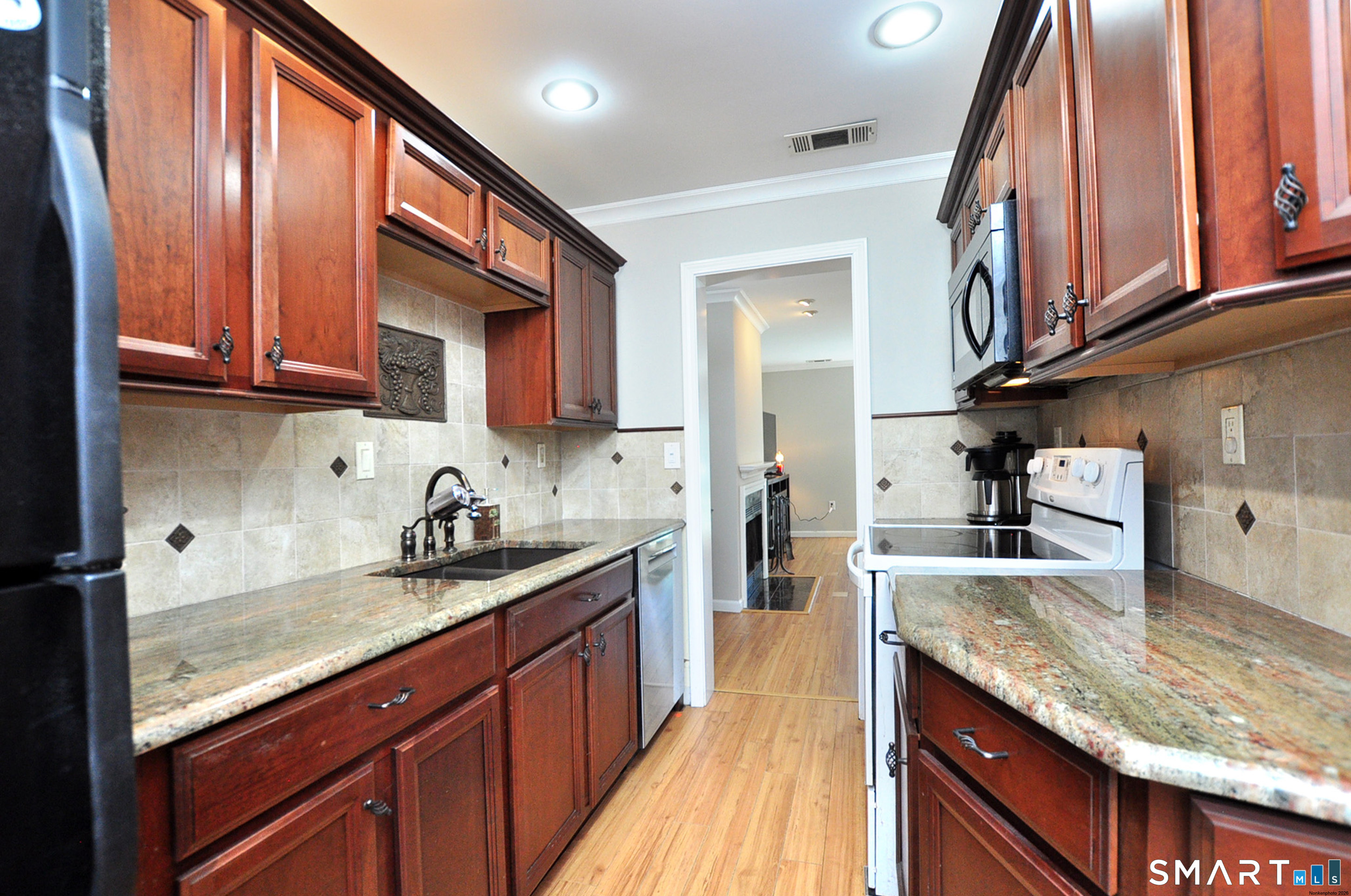 Photo 8 of 243 New Britain Avenue, Farmington, CT