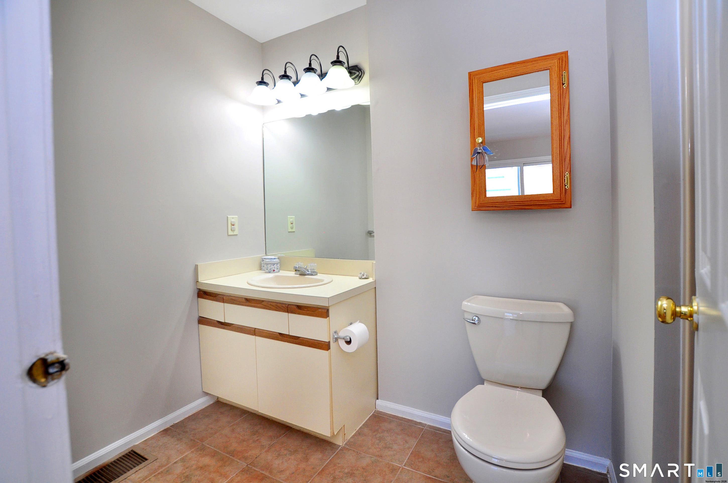 Photo 29 of 243 New Britain Avenue, Farmington, CT