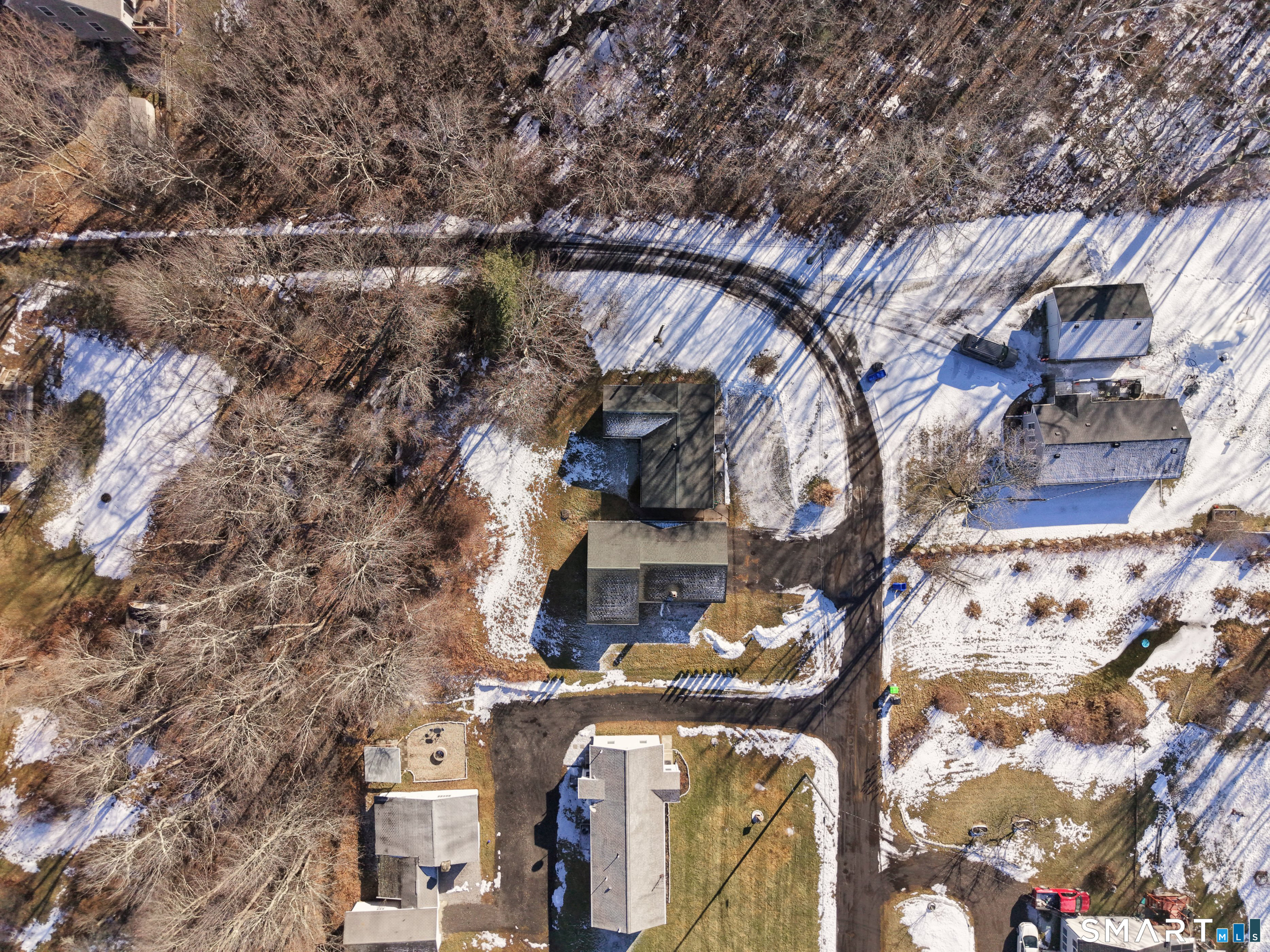 Photo 36 of 21 Hill Top Lane, Litchfield, CT