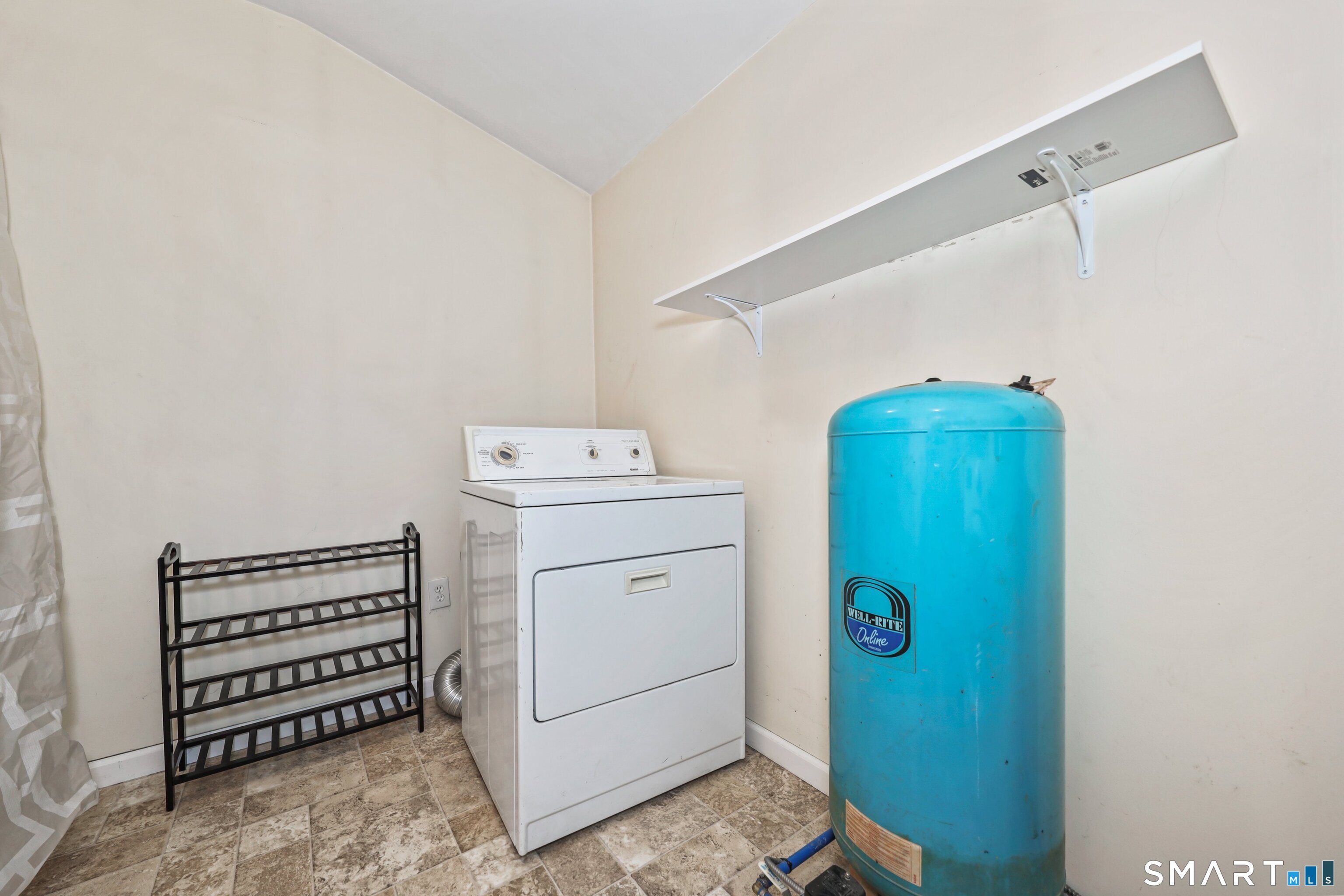 Photo 20 of 21 Hill Top Lane, Litchfield, CT