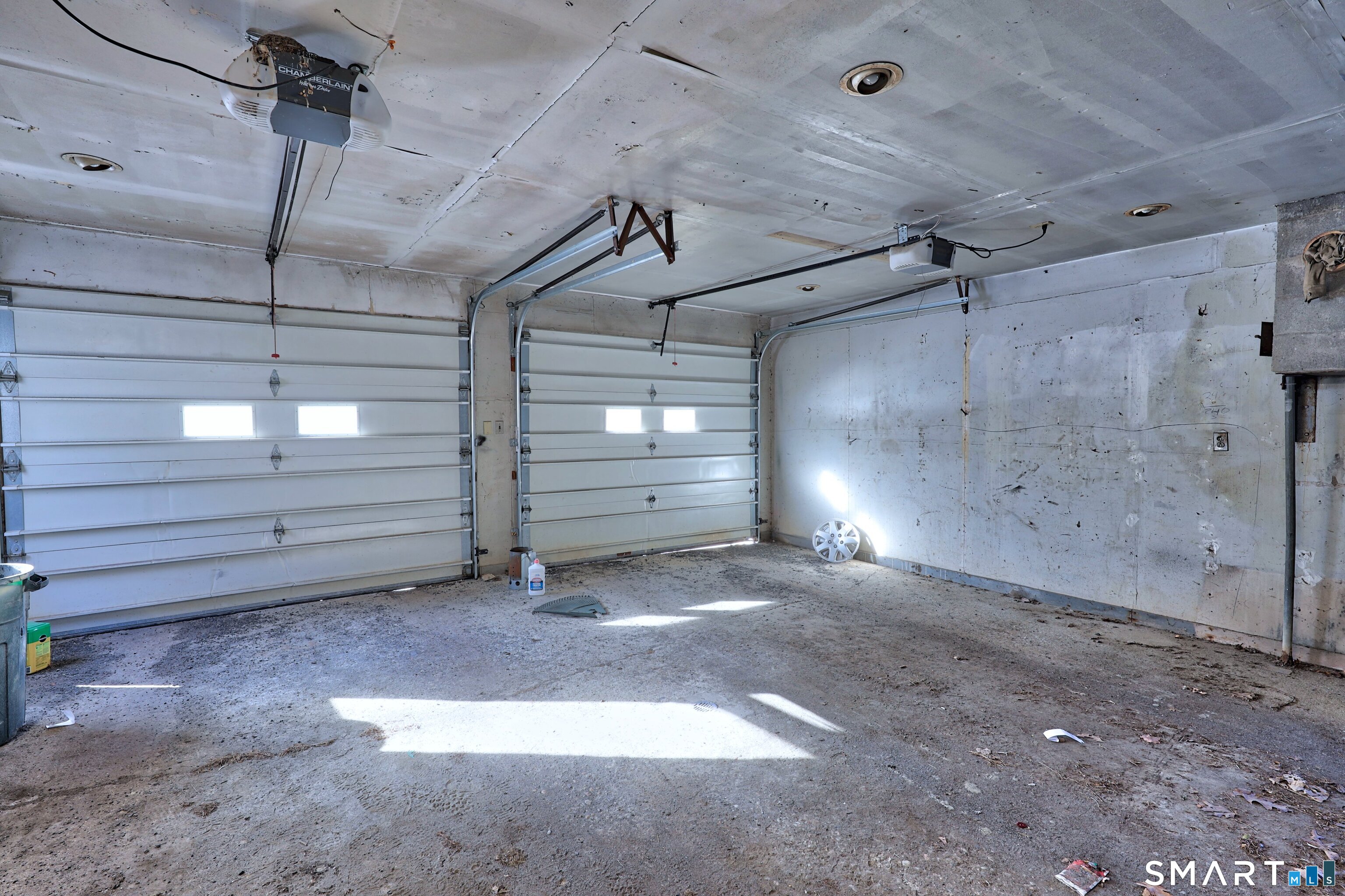 Photo 30 of 21 Hill Top Lane, Litchfield, CT