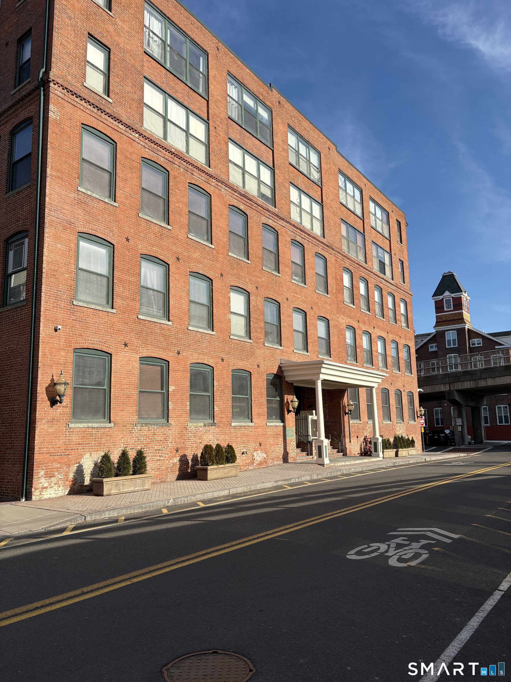 Homes for sale in Shelton, CT | 145 Canal St #12, Shelton, CT 06484 | MLS# 24148757