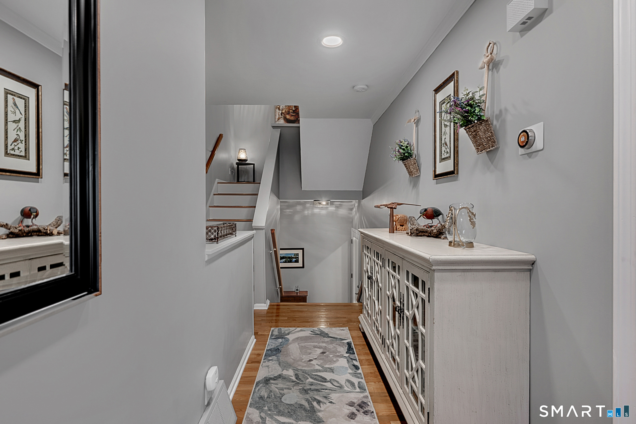 Homes for sale in Avon, CT | 4 Strathmore Ln #4, Avon, CT 06001 | MLS# 24147446