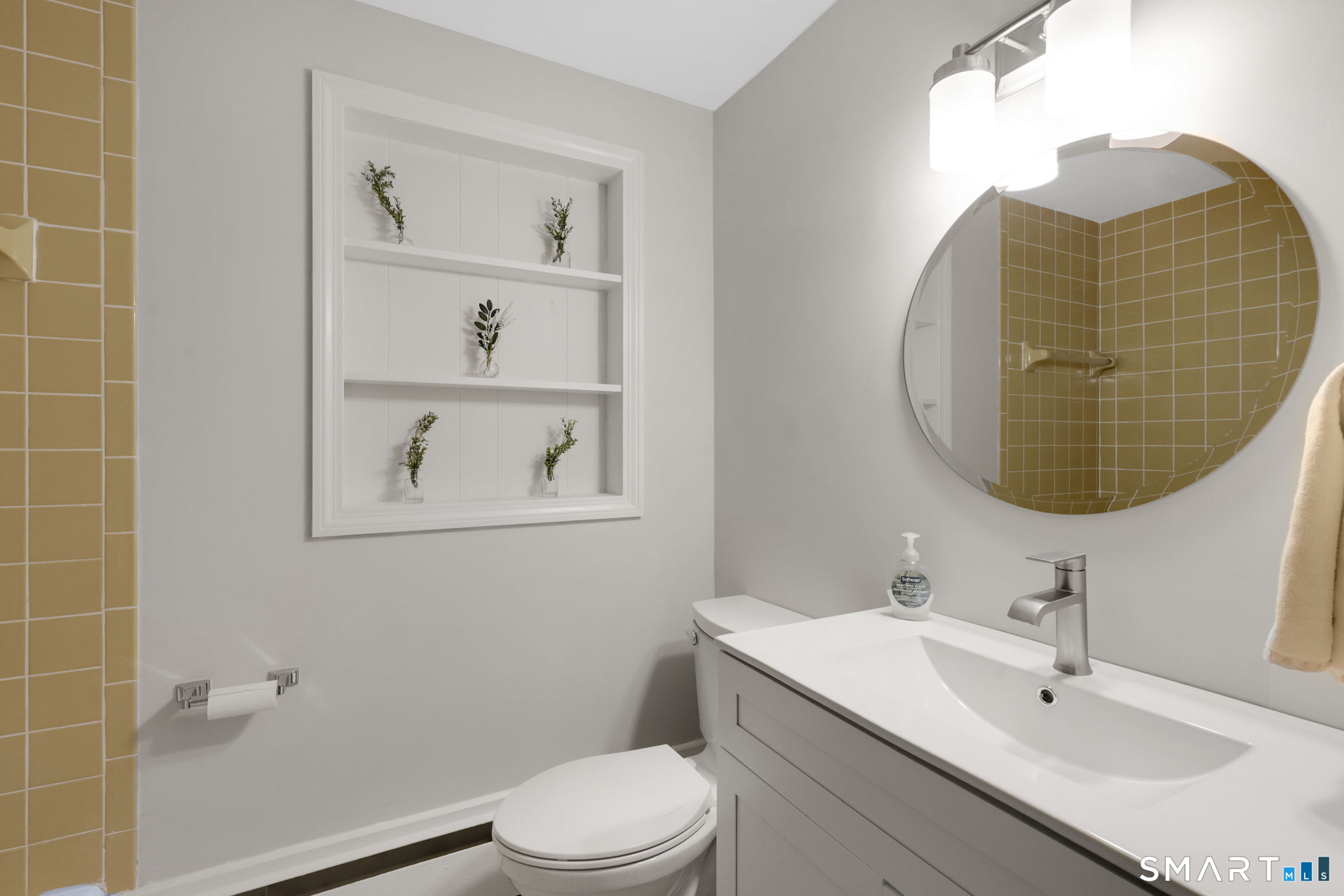 Photo 22 of 6 Ellis Road, Enfield, CT