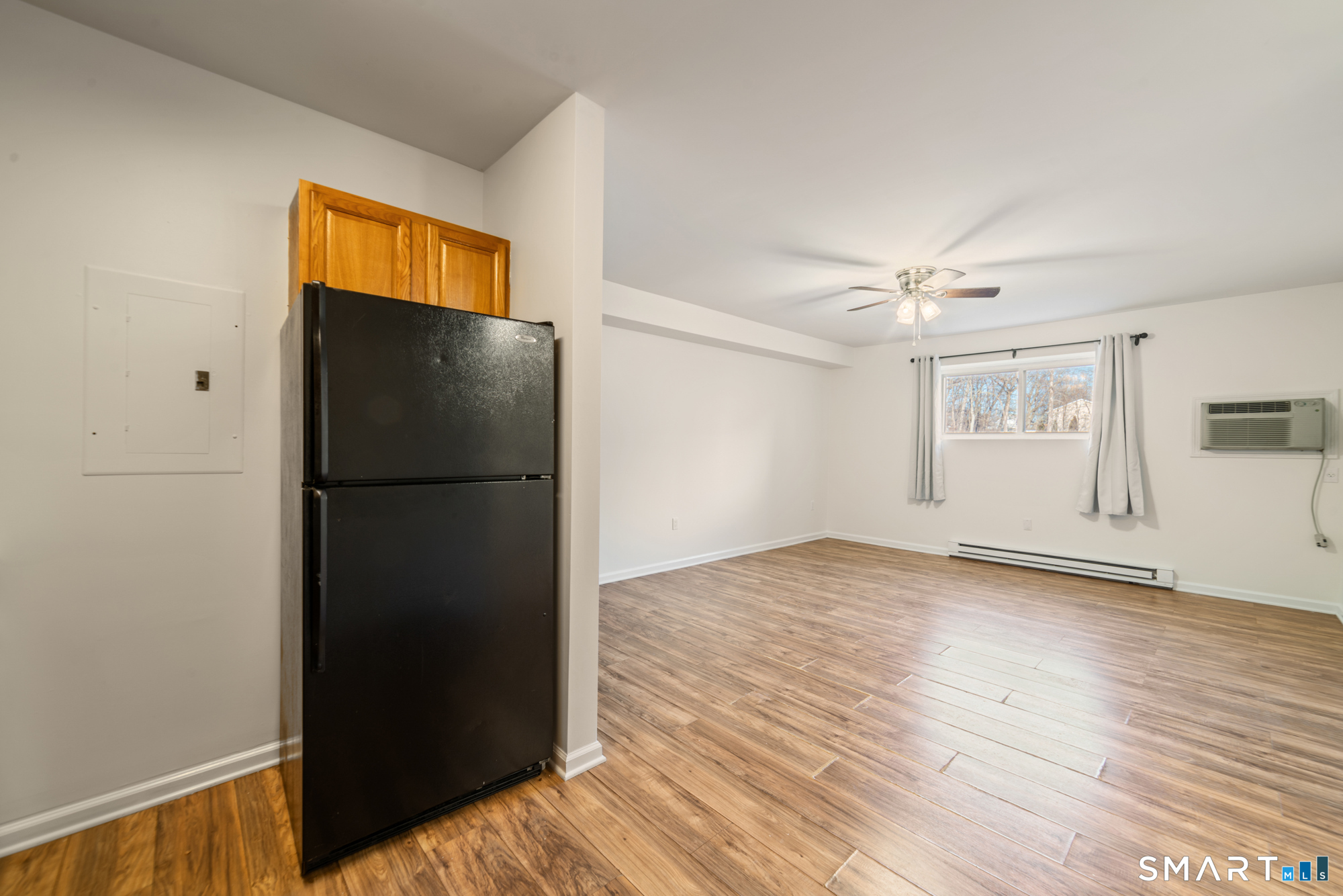 Photo 10 of 49 Glade Street, West Haven, CT