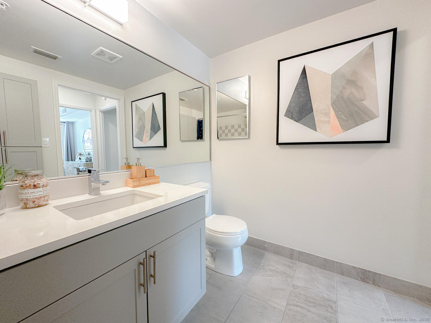 Photo 10 of 52 Forest Street, Stamford, CT