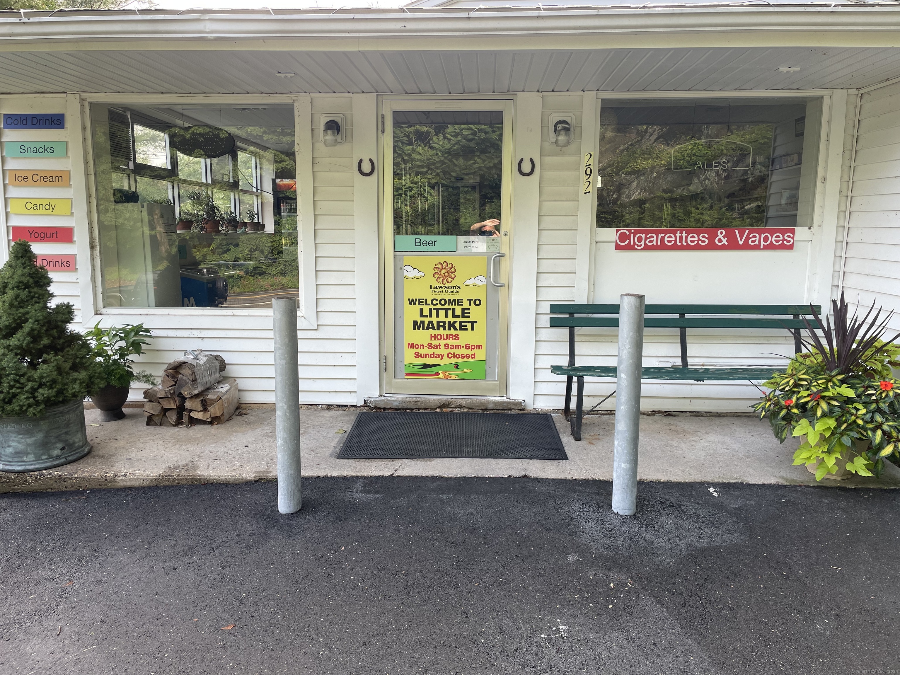 292 Canton, Burlington, 06013, 0 , 0 ,0,Commercial For Lease,For Rent,Canton,0,24149054