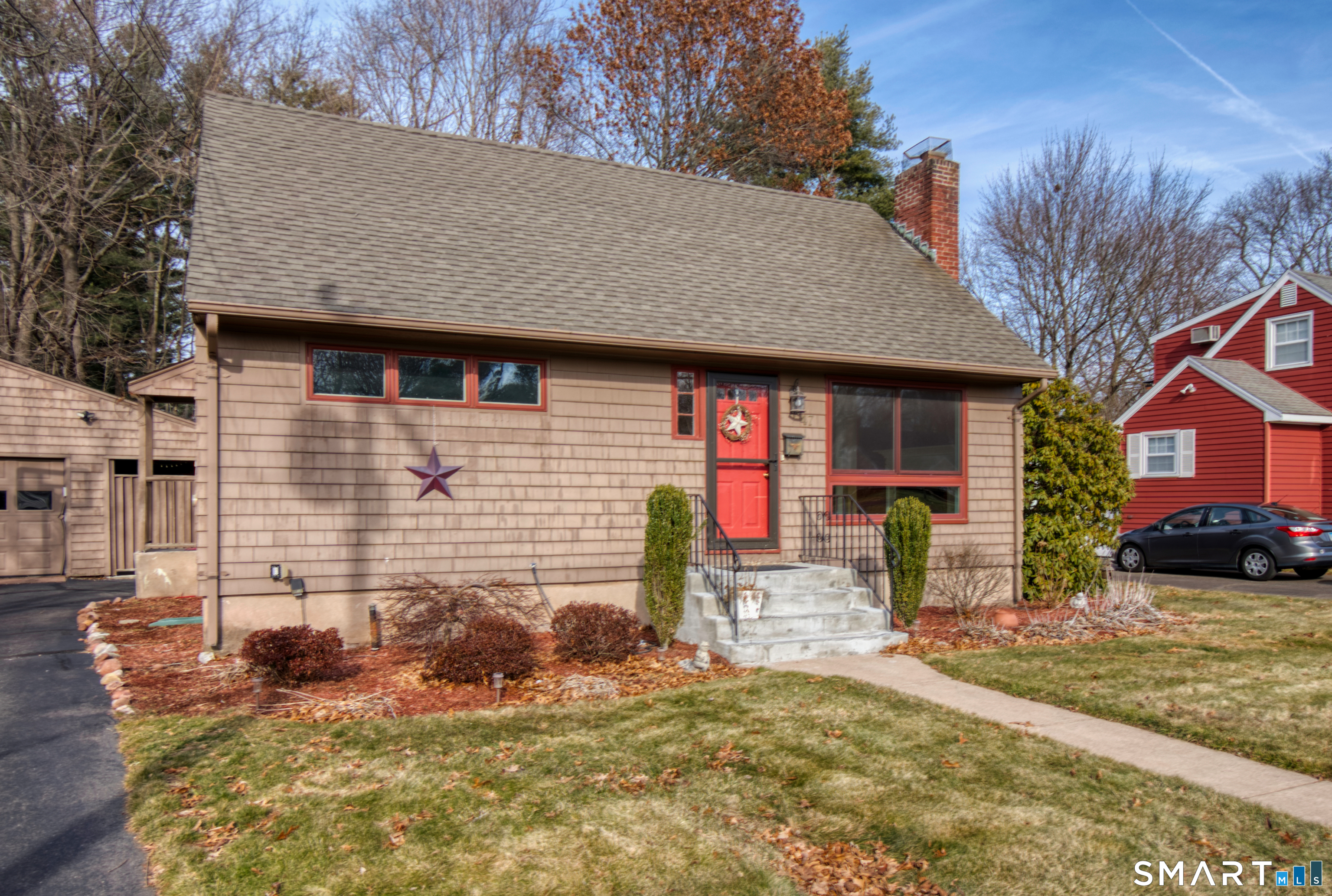 Homes for sale in Manchester, CT | 47 Clyde Rd, Manchester, CT 06042 | MLS# 24149026