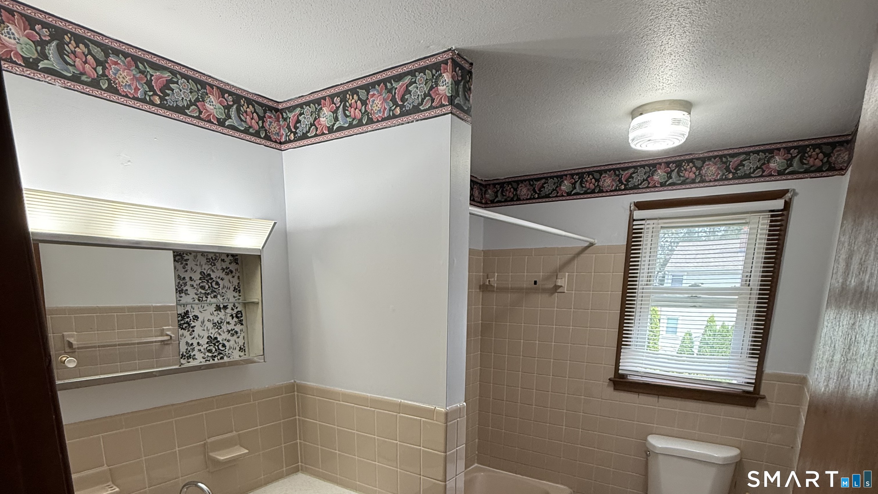 Photo 8 of 147 Overlook Avenue, New Britain, CT