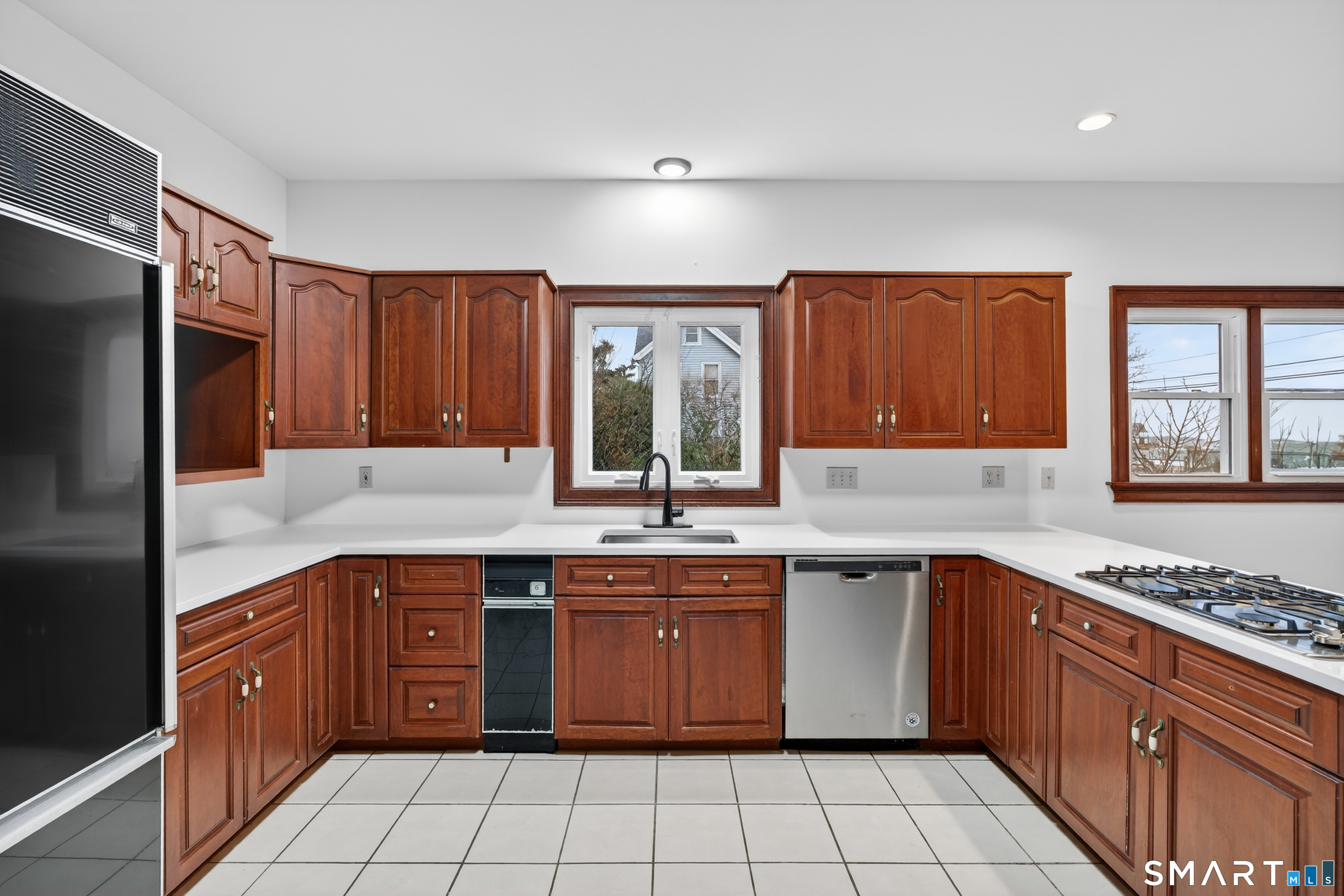 Photo 16 of 82 Limewood Avenue, Branford, CT