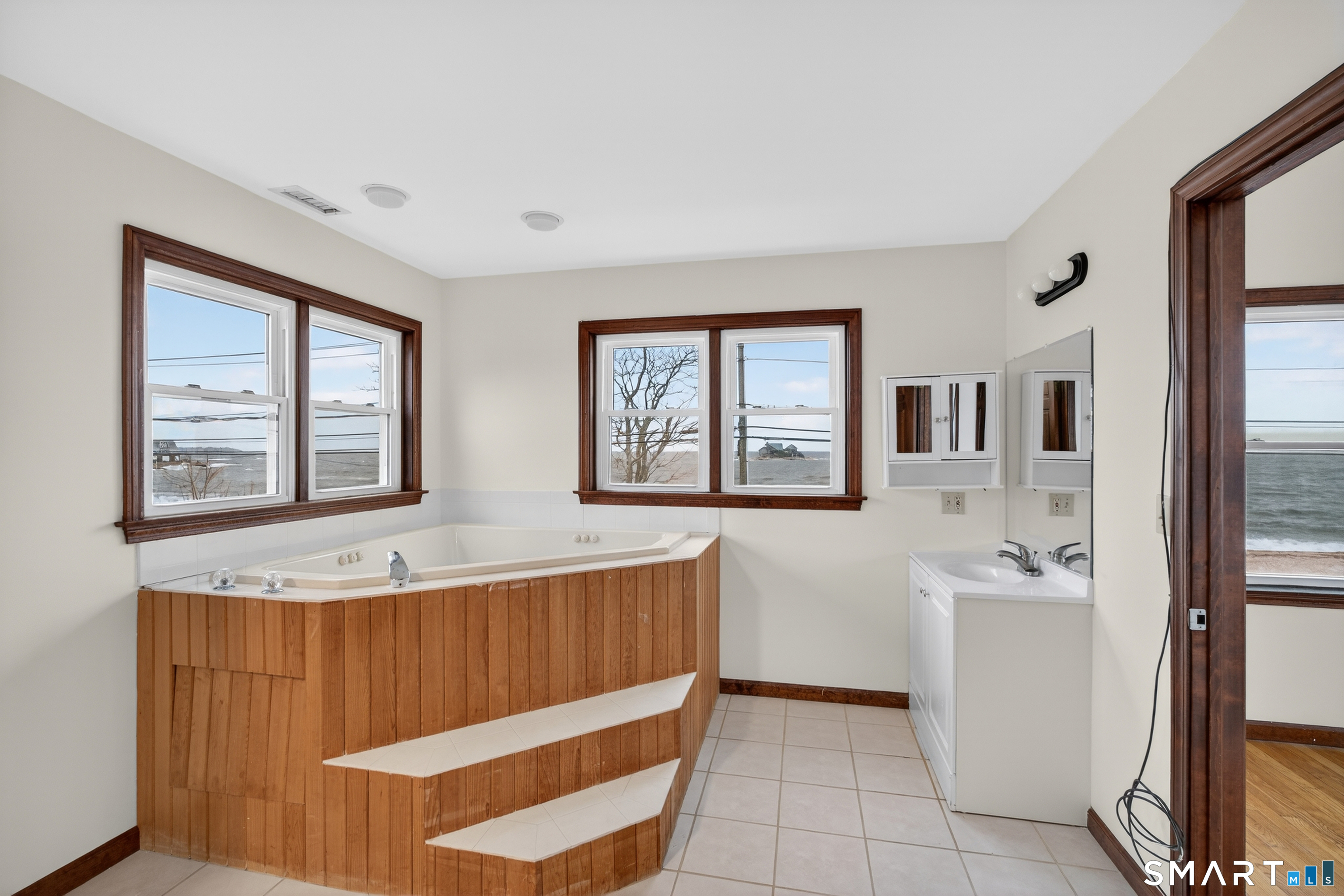 Photo 24 of 82 Limewood Avenue, Branford, CT