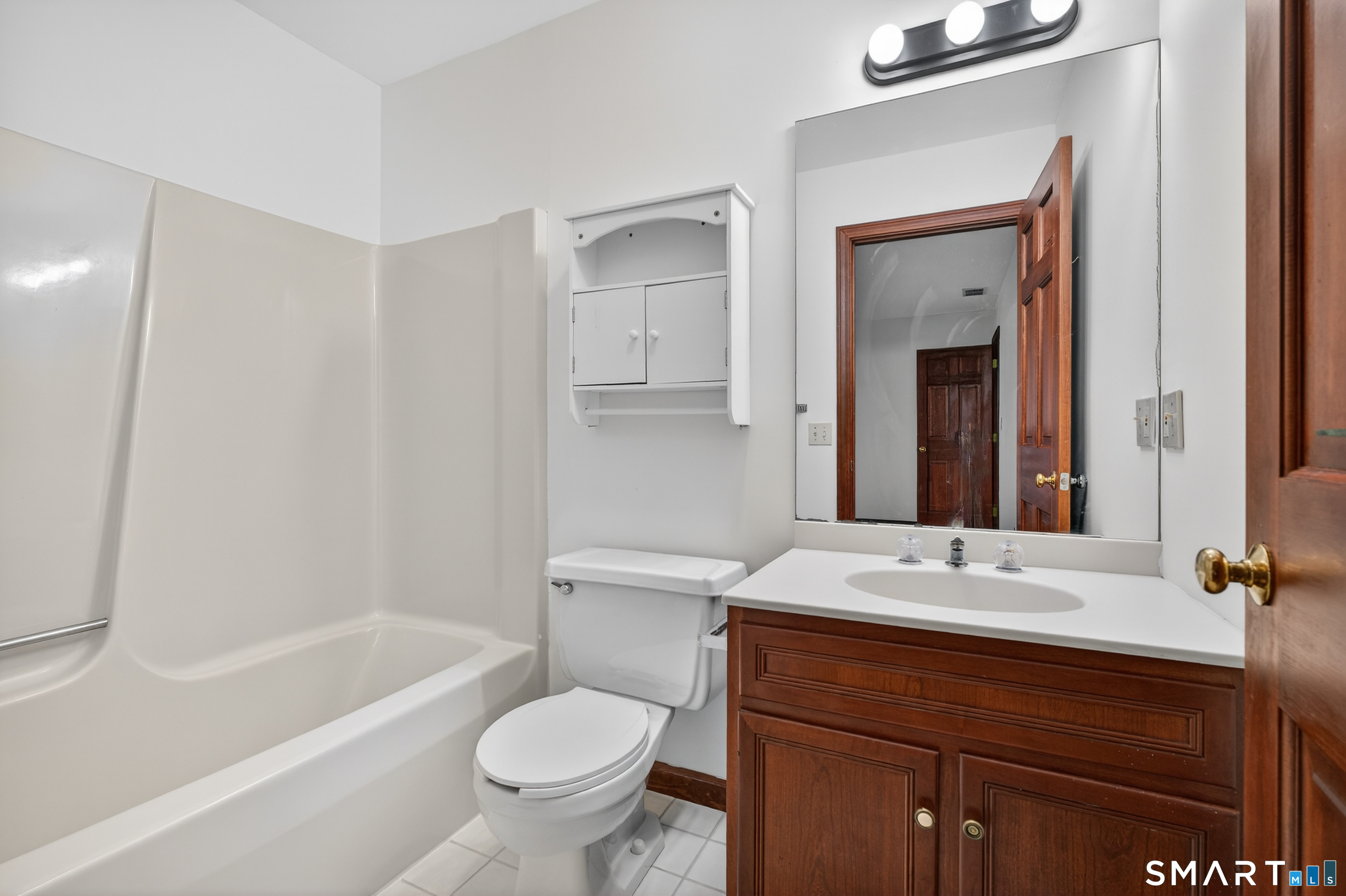 Photo 27 of 82 Limewood Avenue, Branford, CT