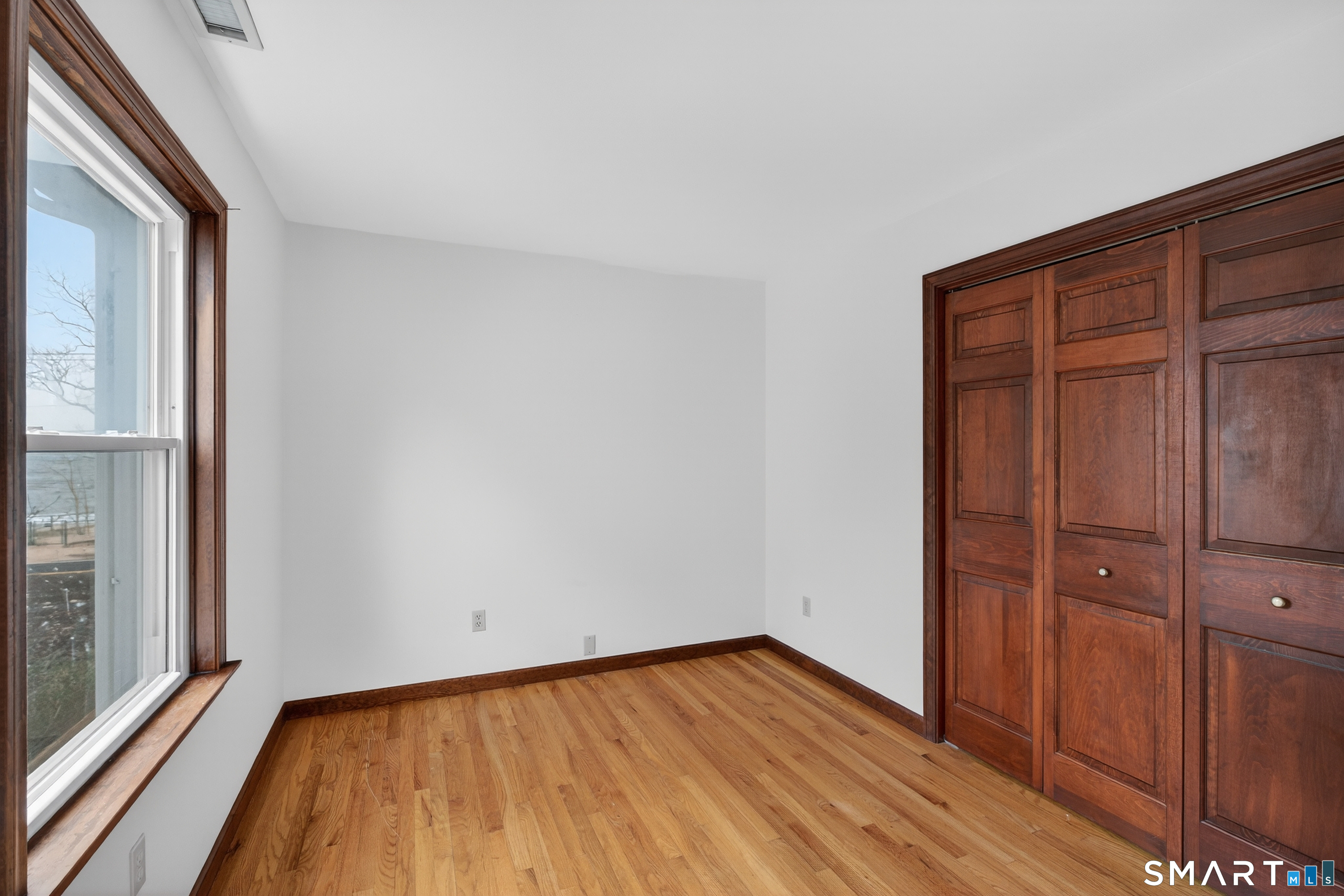 Photo 33 of 82 Limewood Avenue, Branford, CT