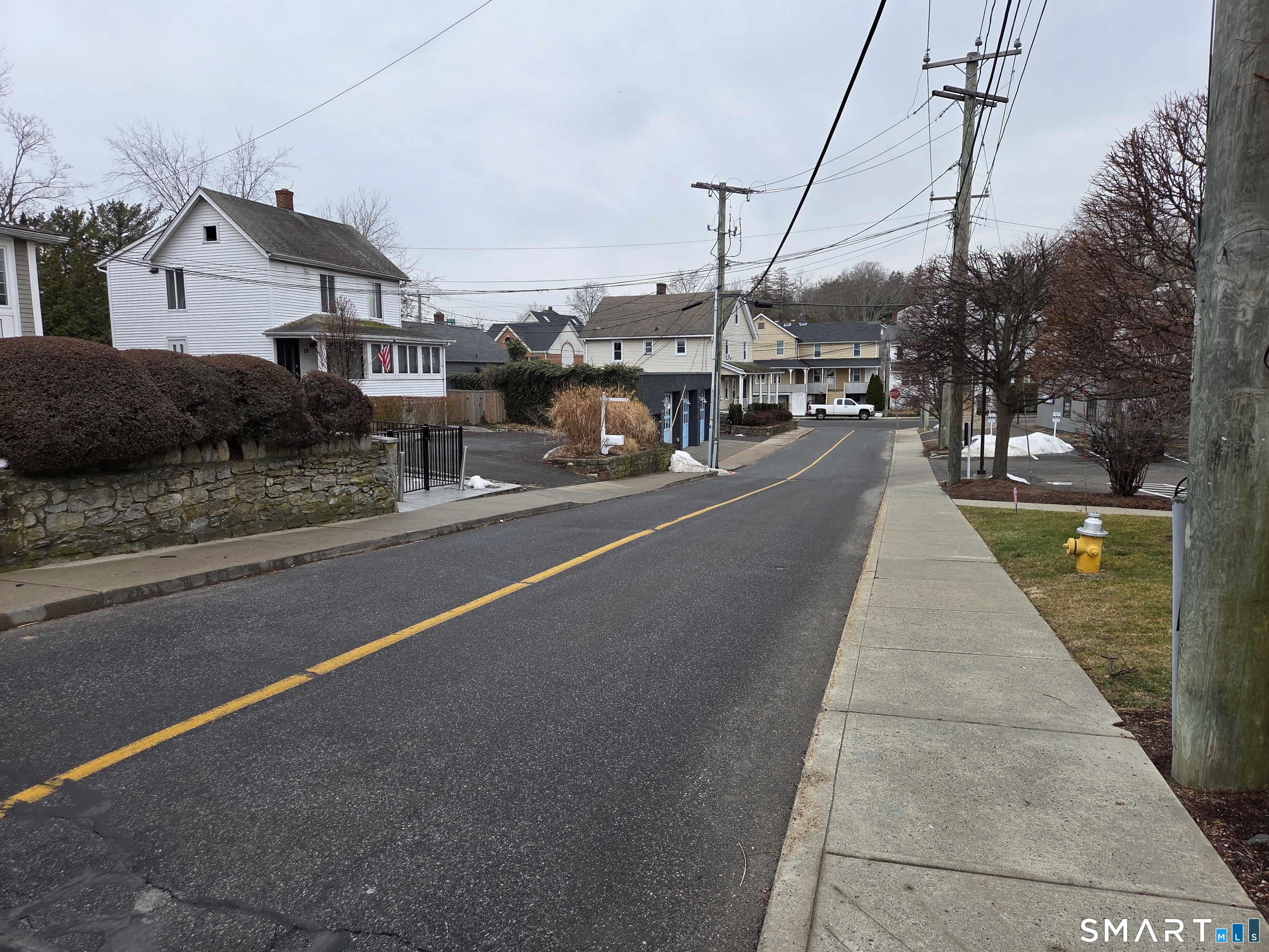 Photo 3 of 31 Franklin Street, Westport, CT