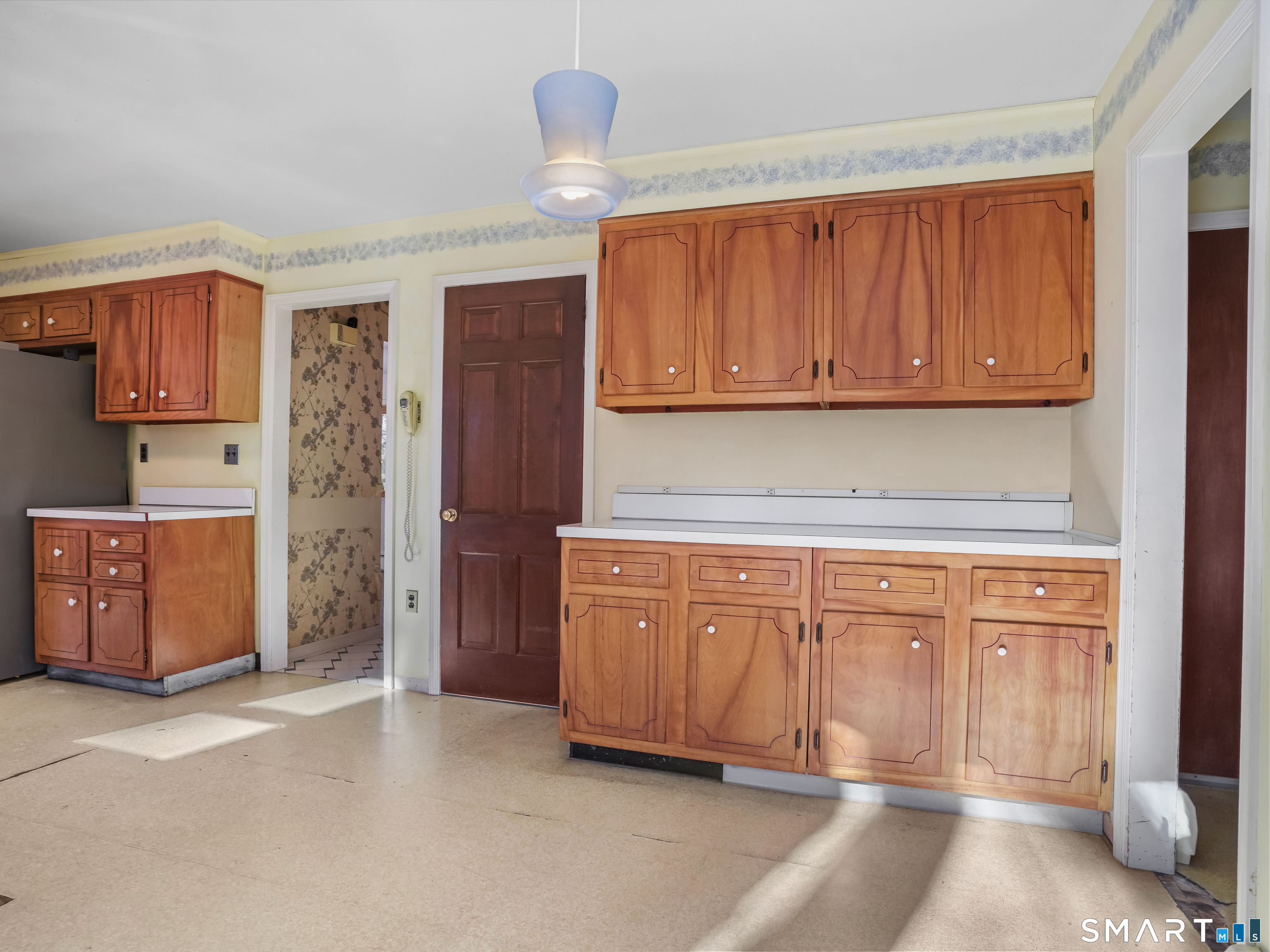 Photo 10 of 18 Griffith Road, Greenwich, CT