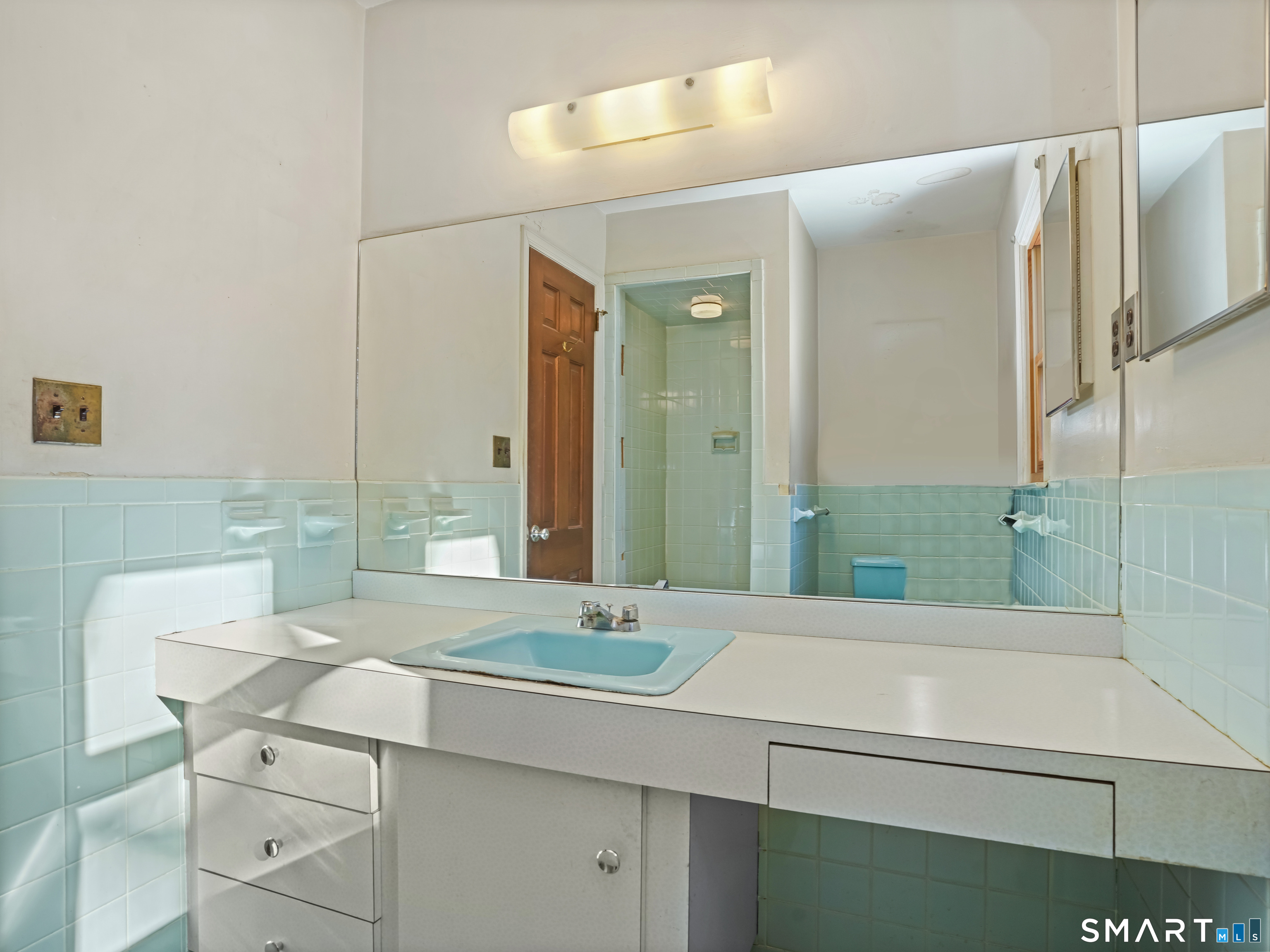 Photo 18 of 18 Griffith Road, Greenwich, CT