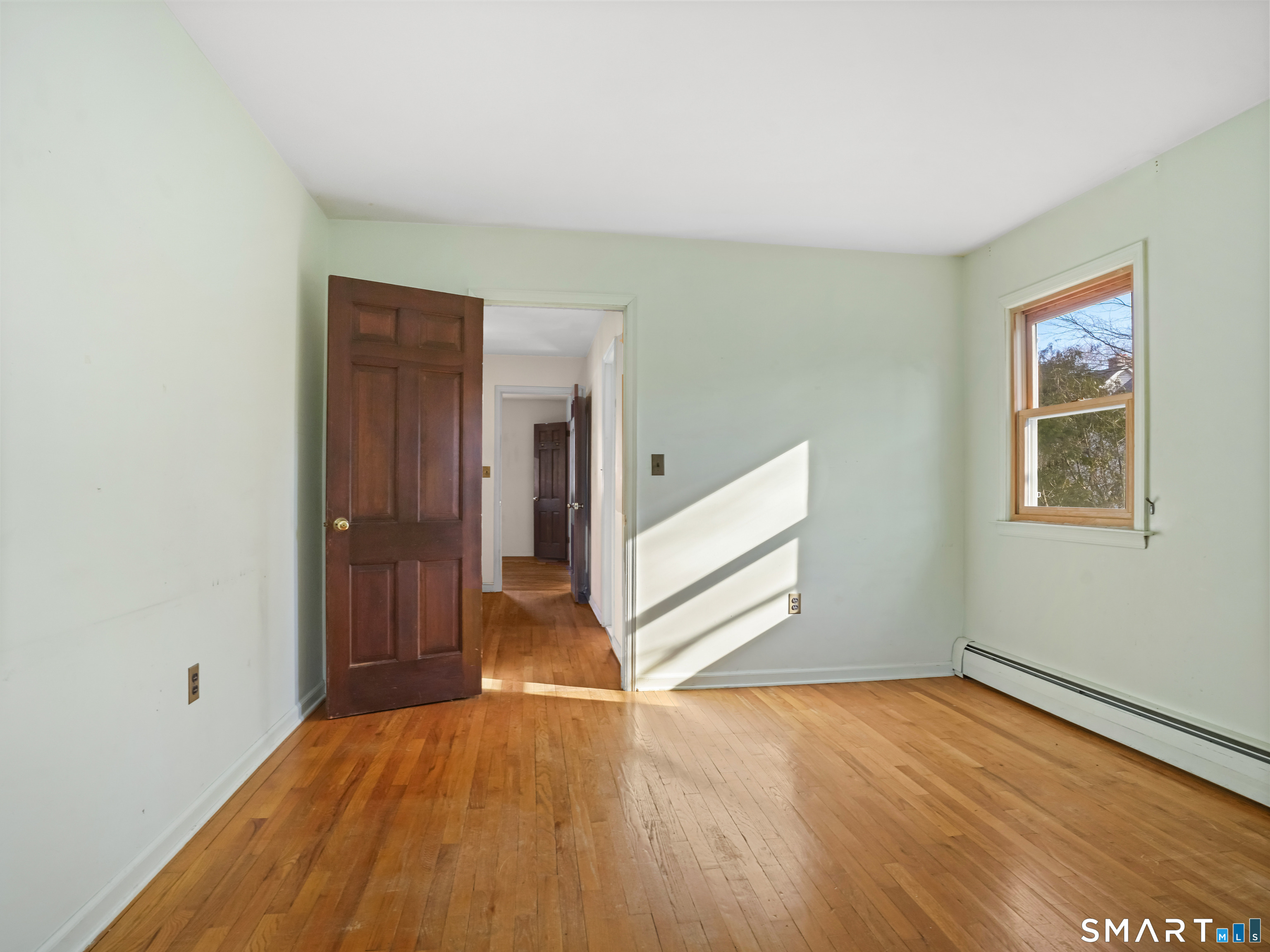 Photo 26 of 18 Griffith Road, Greenwich, CT