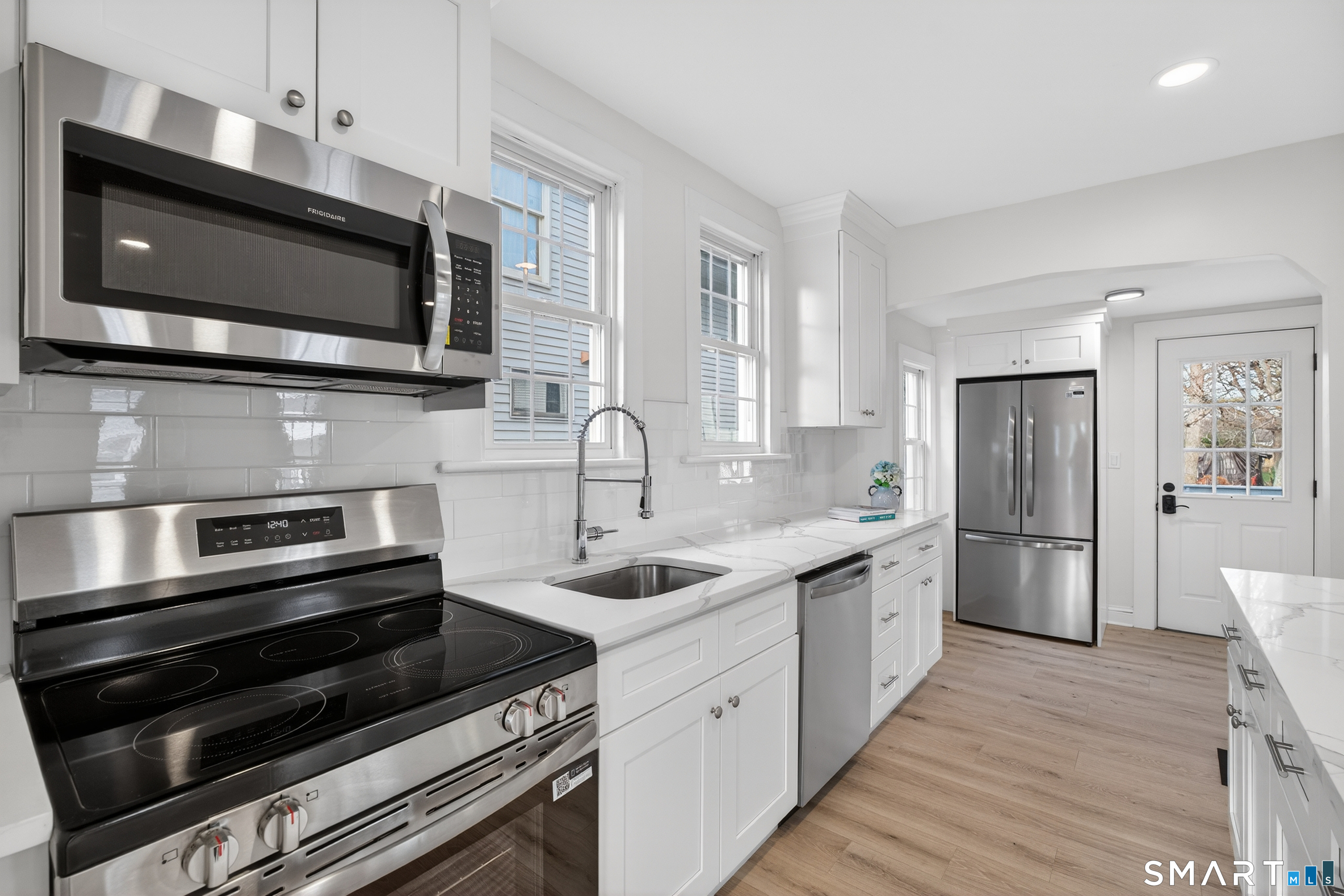 Photo 10 of 190 Main Street, Milford, CT