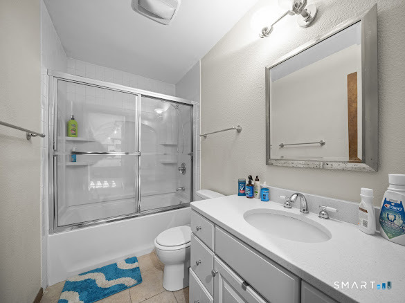 Photo 20 of 266 Knollwood Road, Manchester, CT