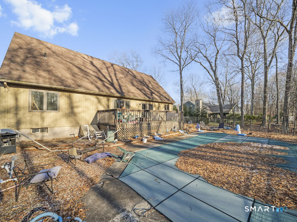 Photo 32 of 266 Knollwood Road, Manchester, CT