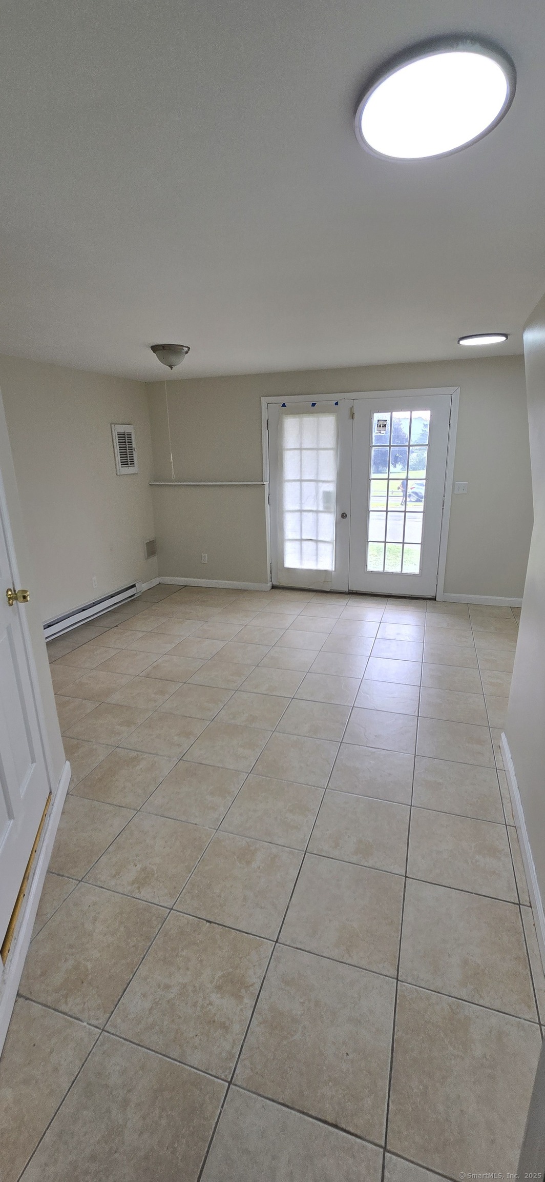 Photo 19 of 106 Wakelee Road, Waterbury, CT