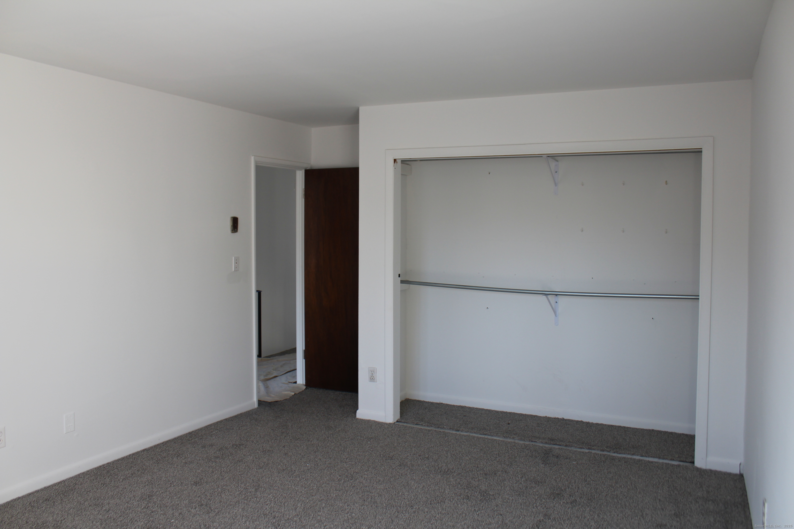 Photo 12 of 39 Woodway Road, Stamford, CT