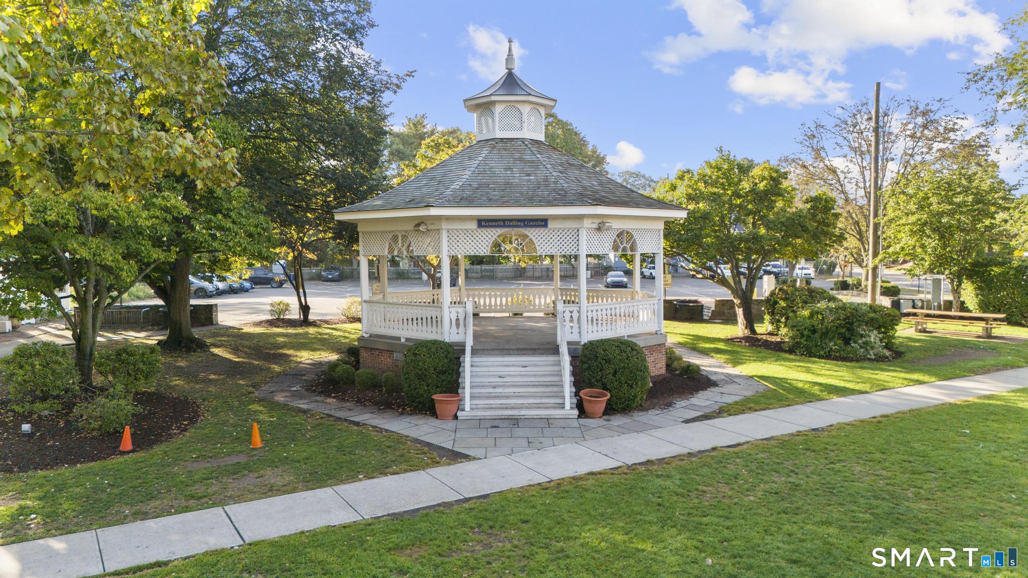 Photo 19 of 17 Vermont Avenue, Fairfield, CT