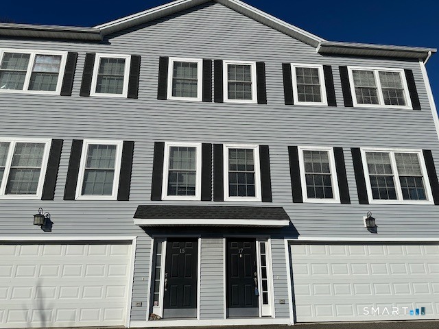 Photo 1 of 17 Vermont Avenue, Fairfield, CT