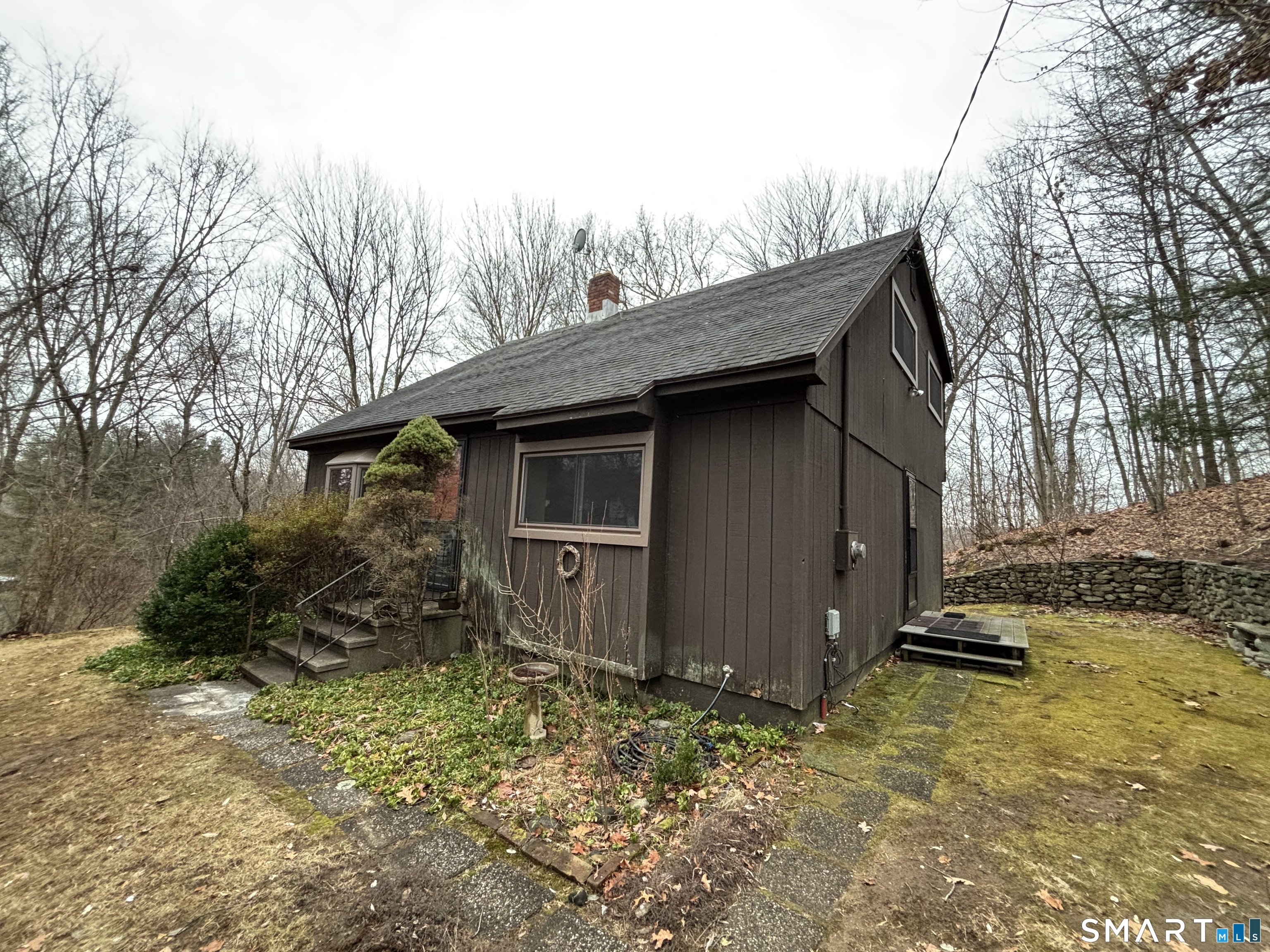 Photo 10 of 26 Village Circle, Naugatuck, CT