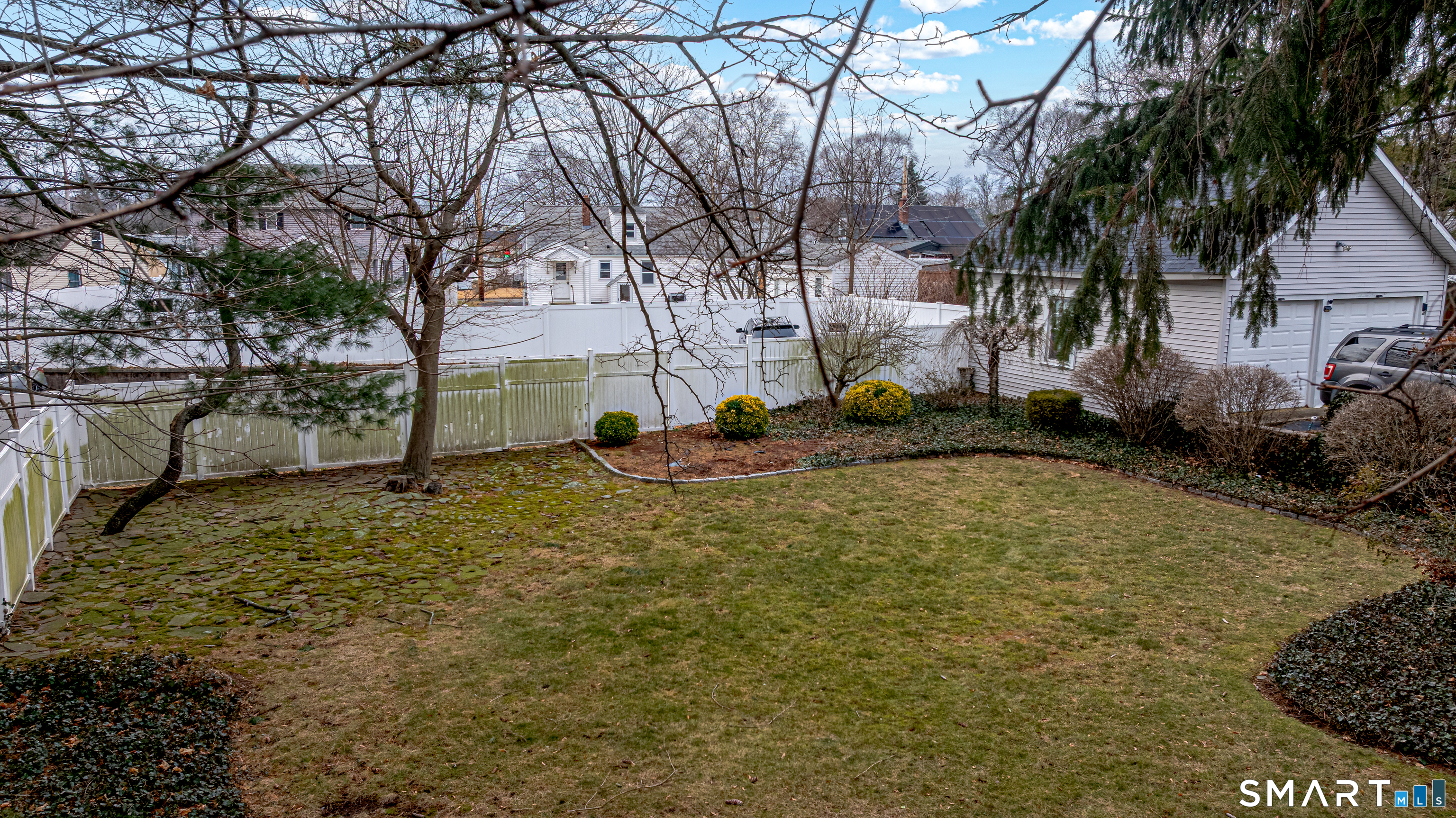 Homes for sale in East Haven, CT | 46 Forbes Pl, East Haven, CT 06512 | MLS# 24148985