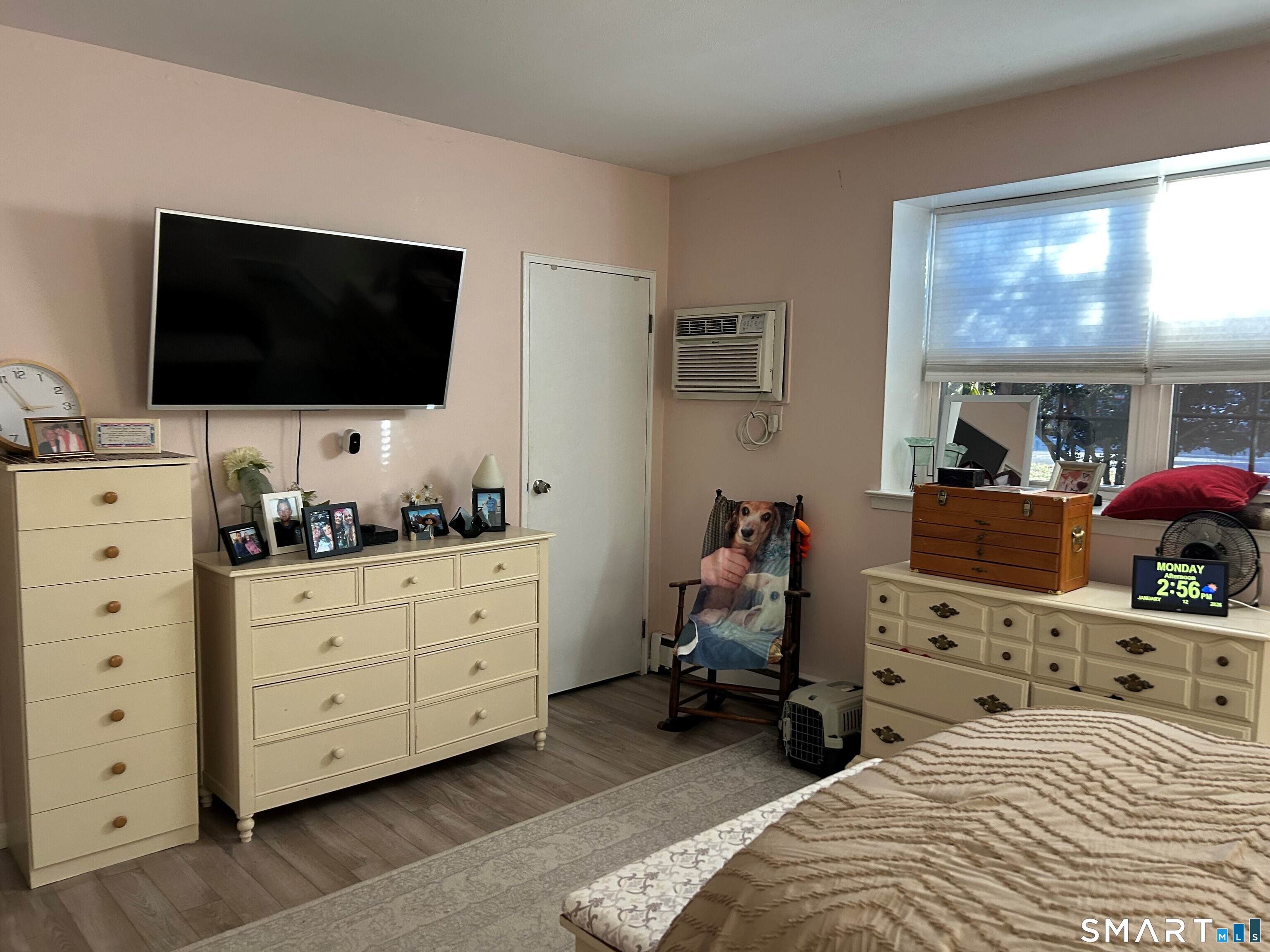 Photo 11 of 1070 New Haven Avenue, Milford, CT