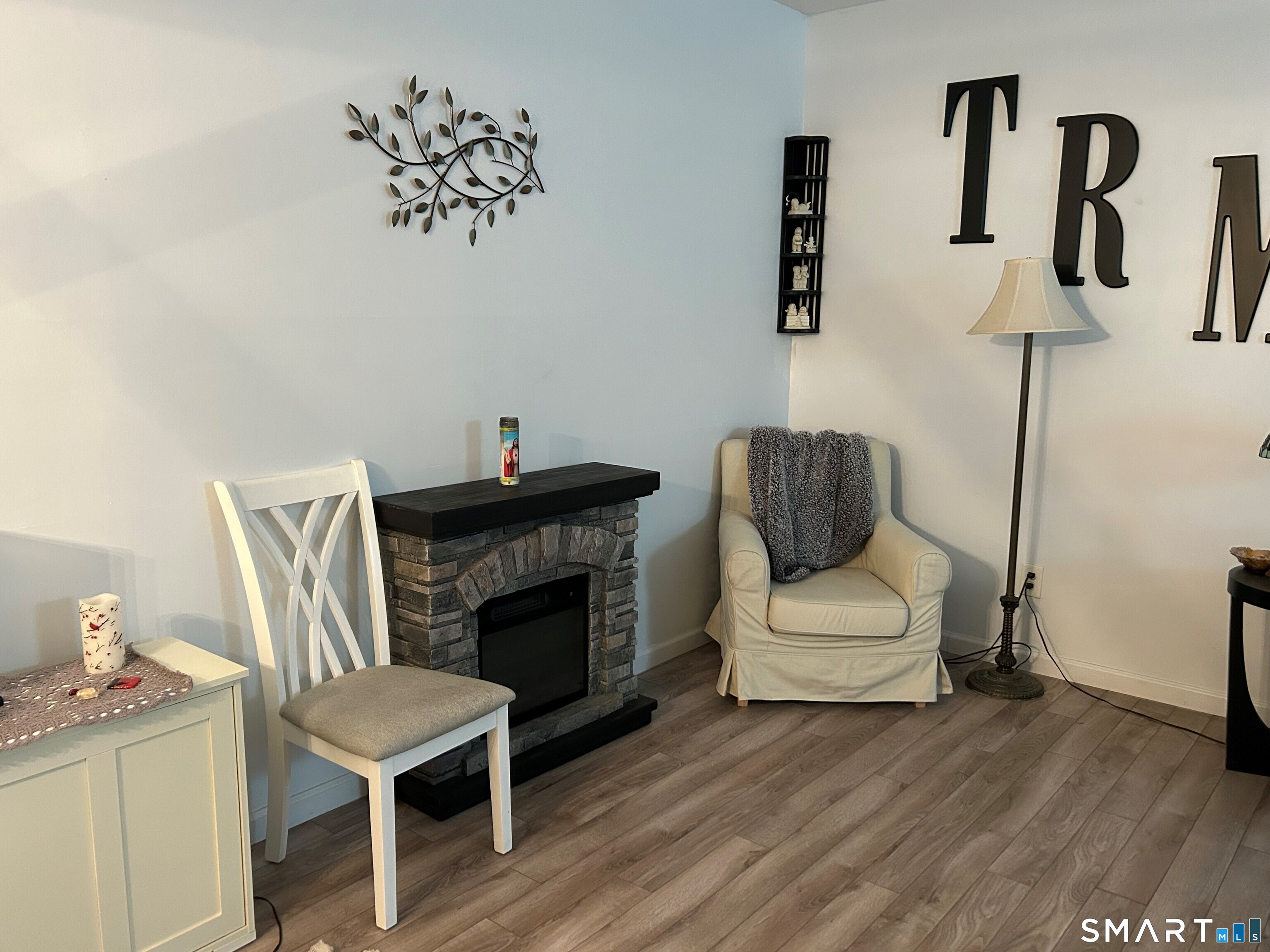 Photo 4 of 1070 New Haven Avenue, Milford, CT