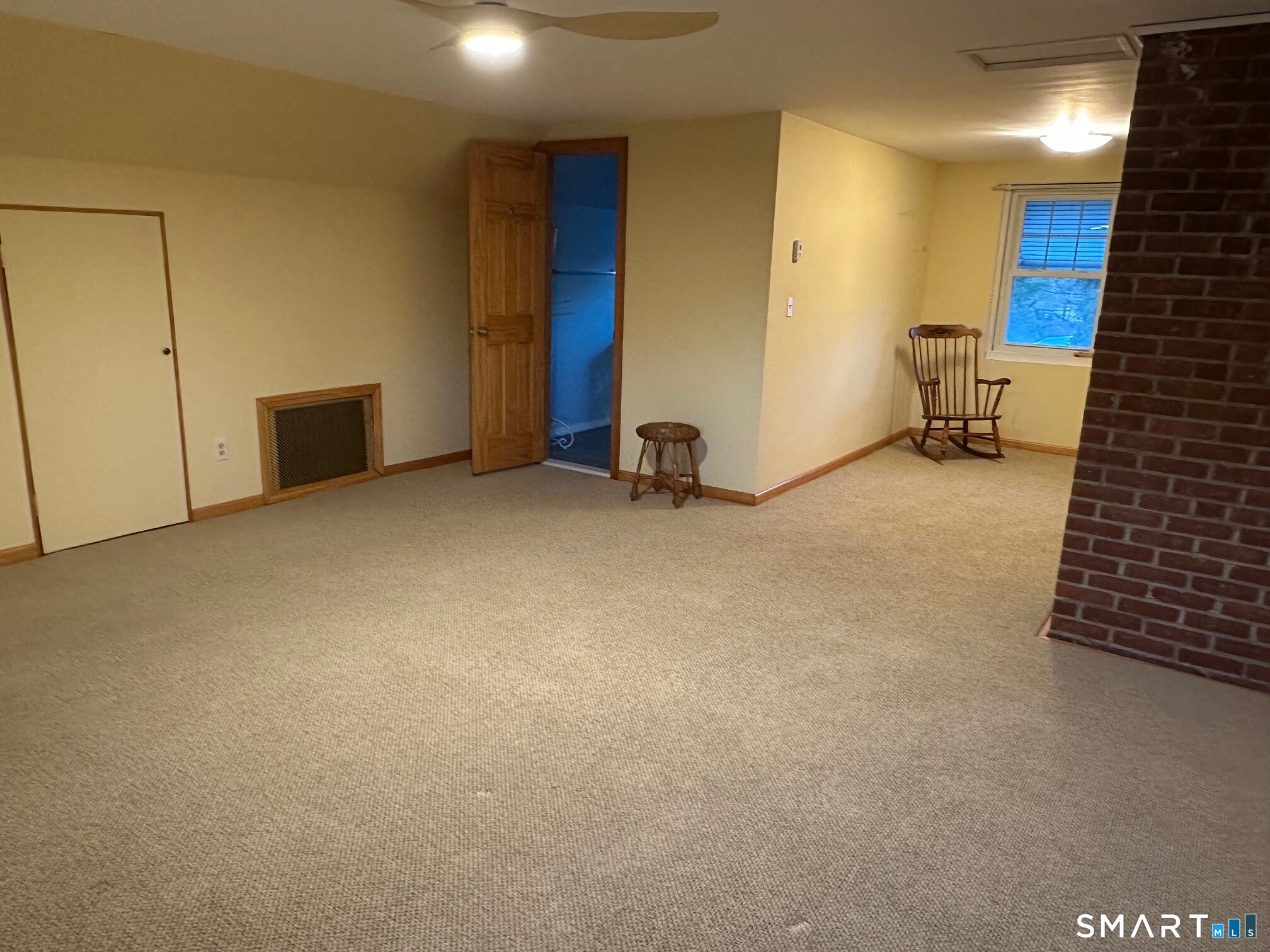 Photo 23 of 989 Farms Road, Wallingford, CT