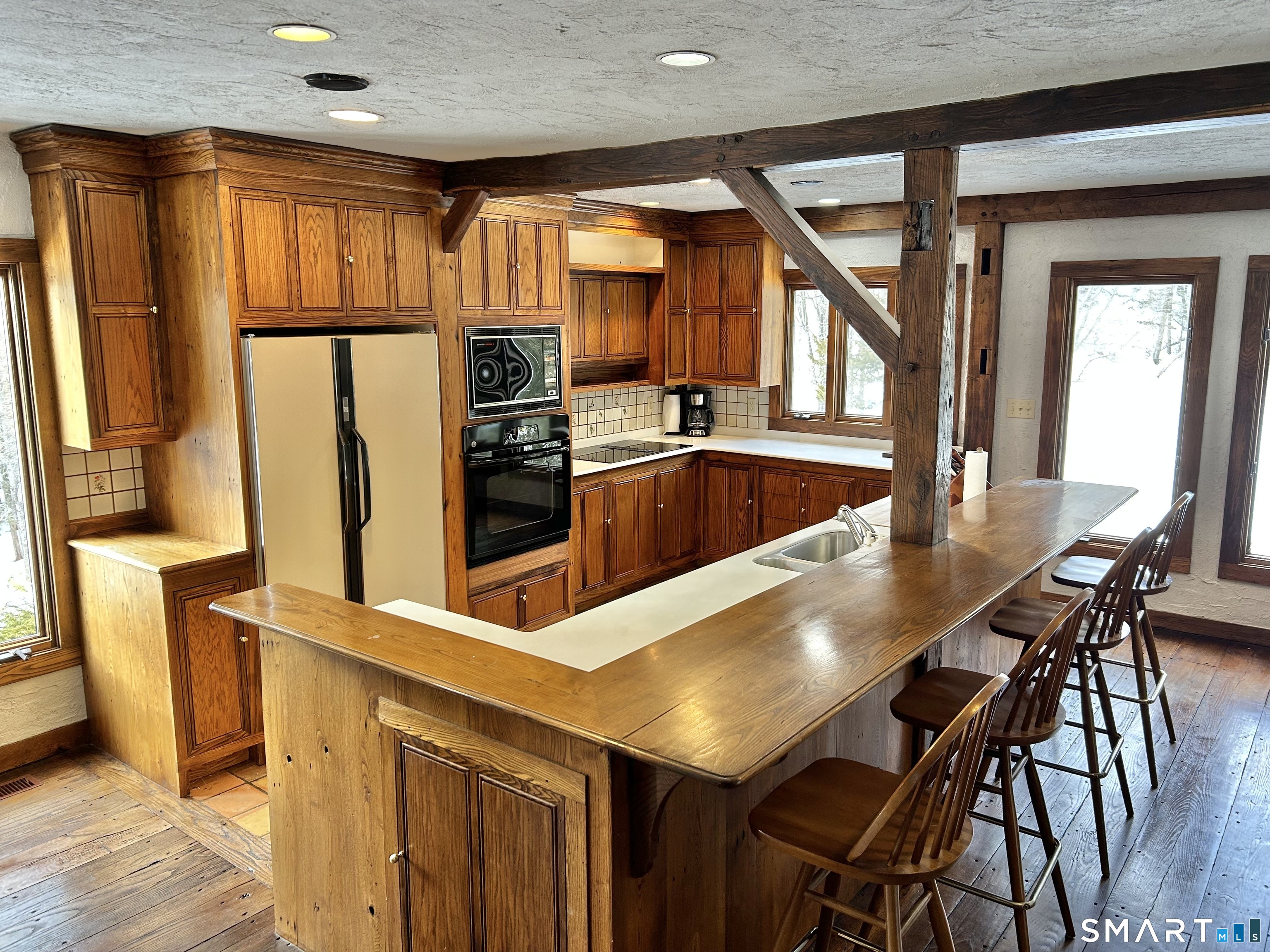 Homes for sale in Woodbury, CT | 148 Flanders Rd, Woodbury, CT 06798 | MLS# 24149131