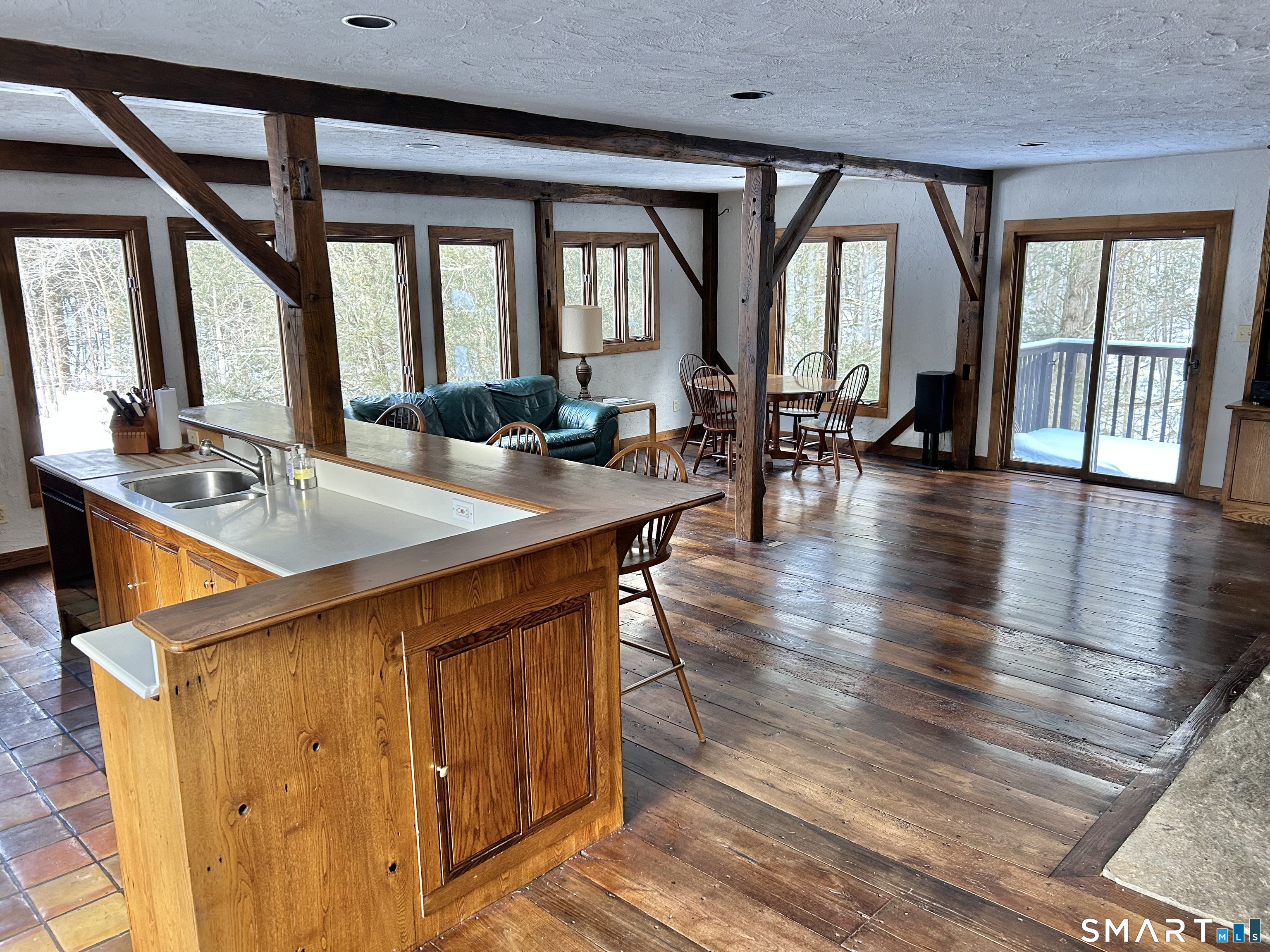 Homes for sale in Woodbury, CT | 148 Flanders Rd, Woodbury, CT 06798 | MLS# 24149131