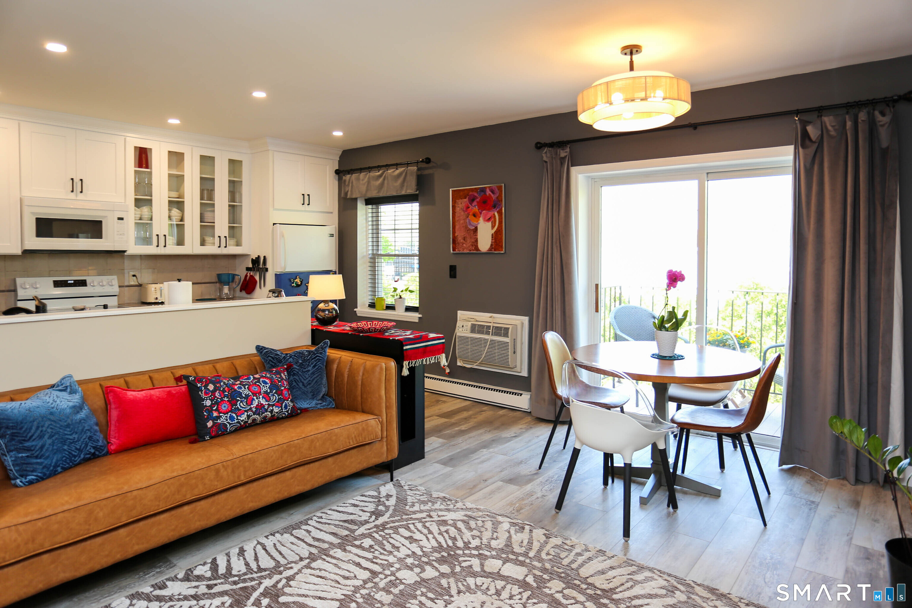 Foto 8 de Condominio en renta en 36 Turn Of River Road #Apt B3, Stamford, CT — $2,230/mes